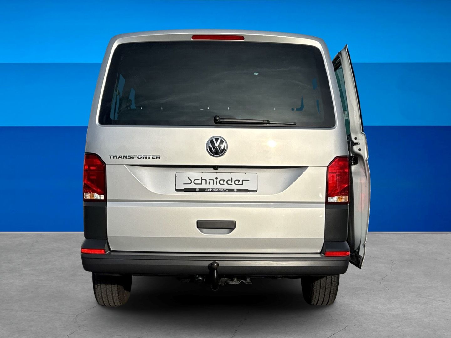 Fahrzeug 7 Fahrzeugabbildung Volkswagen T6.1 Kombi 2.0 TDI L1H1 9-Sitzer-Paket RearView