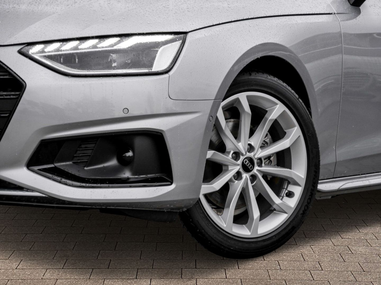 Fahrzeugabbildung Audi A4 AVANT 35 TDI advanced LED,VIRTUAL,AHK,CARPLAY