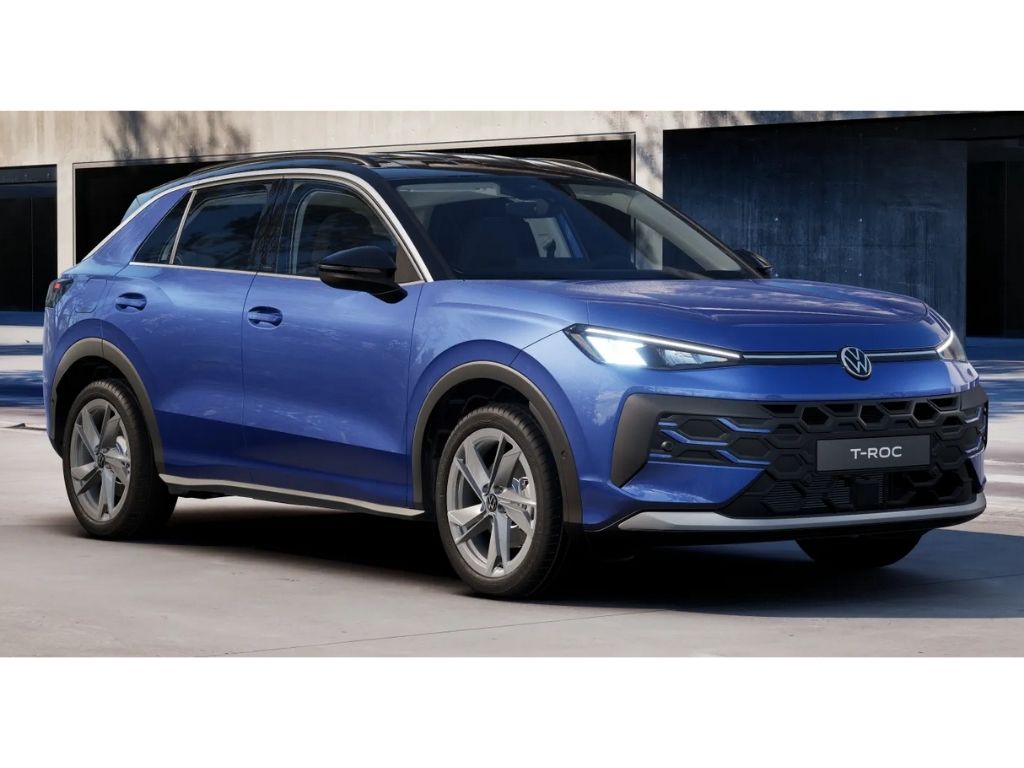 Fahrzeuge 1 Volkswagen T-Roc Life 1.5l eTSI DSG LED REAR VIEW ACC