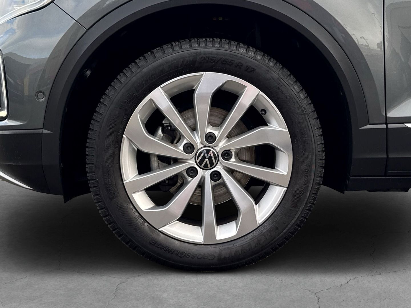 Fahrzeugabbildung Volkswagen T-Roc 1.5 TSI Style Rear View Pano Climatronic