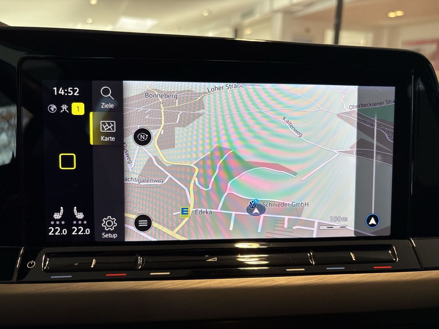 Fahrzeug 16 Fahrzeugabbildung Volkswagen Golf VIII Variant Style 2.0 TDI DSG NAVI ACC PDC