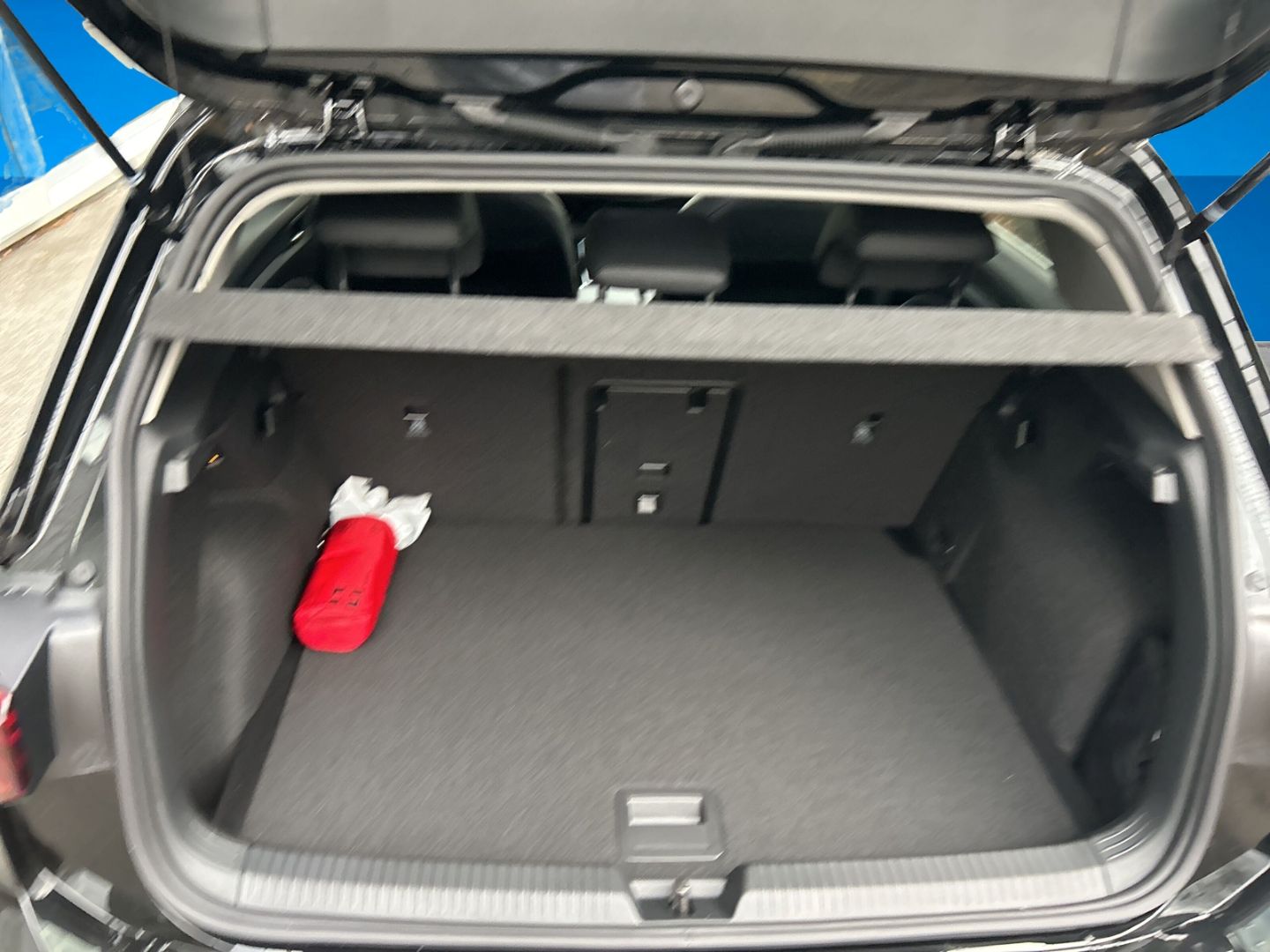 Fahrzeugabbildung Volkswagen Golf Style 1,5l eTSI DSG AHK BUSINESS & KOMFORT