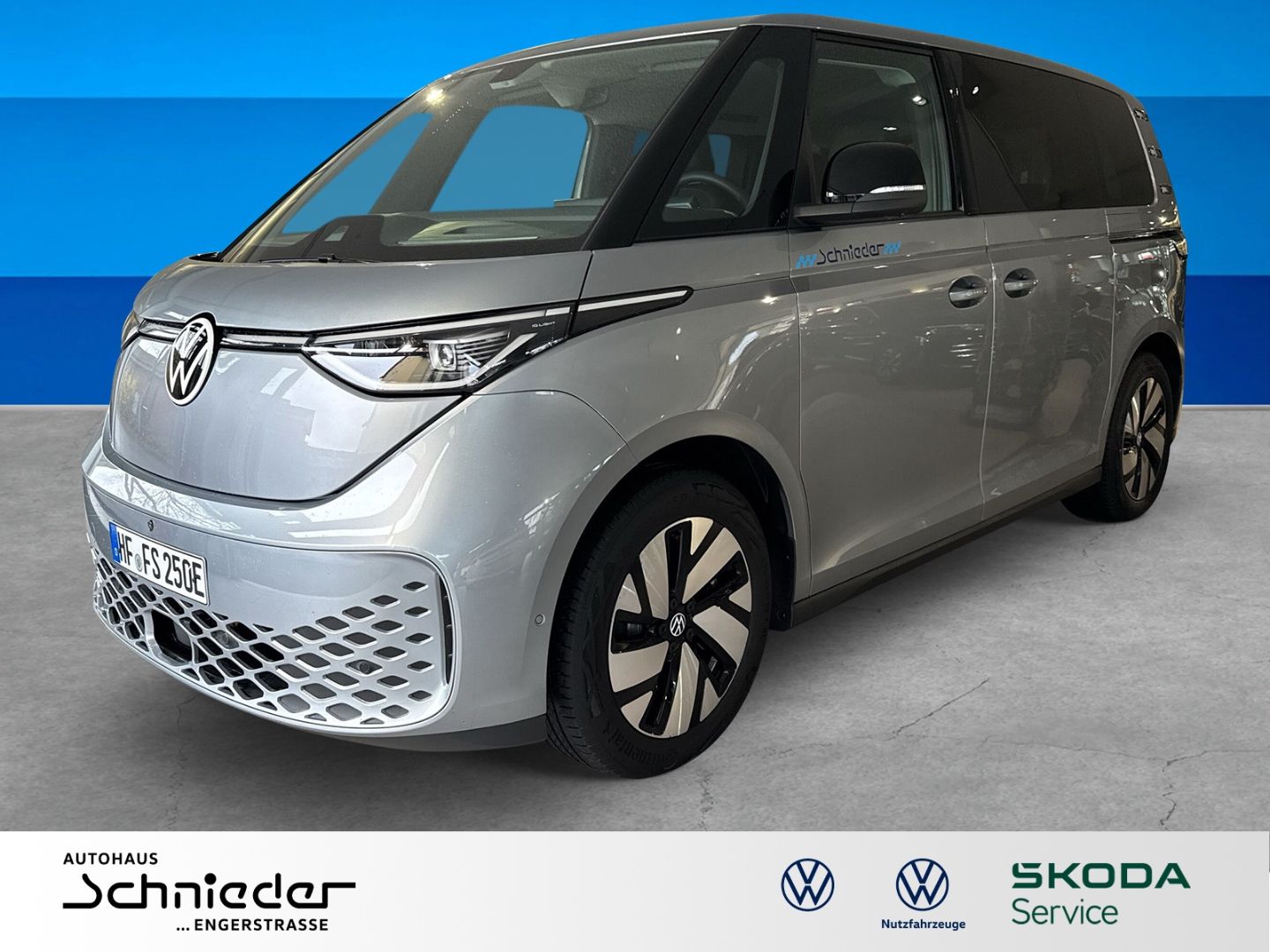 Fahrzeuge 1 Volkswagen ID. Buzz Pro 210 kW (286 PS) 79 kWh Rückfahrkam