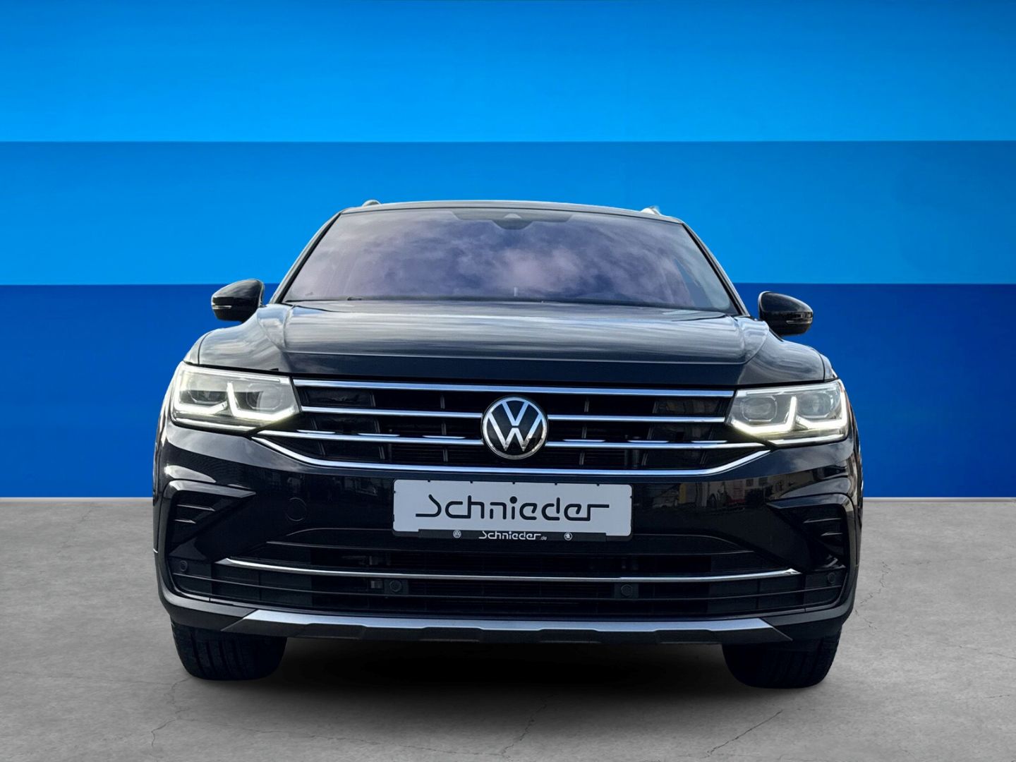 Fahrzeug 6 Fahrzeugabbildung Volkswagen Tiguan 2.0 TDI Elegance AHK IQ.LIGHT 4Motion