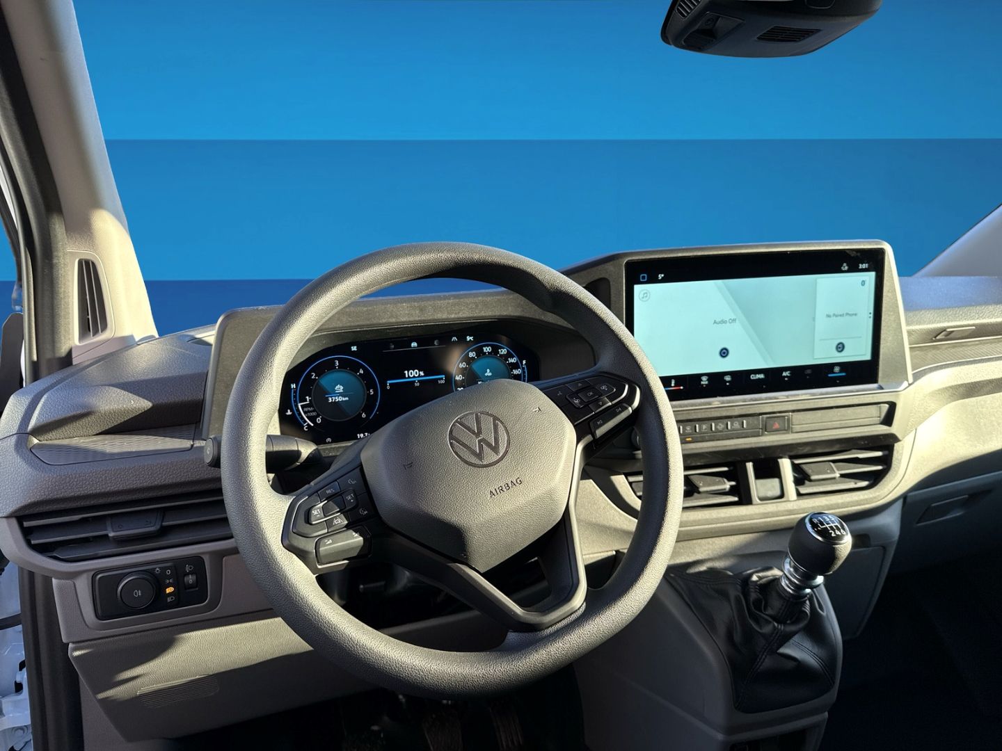 Fahrzeug 12 Fahrzeugabbildung Volkswagen Transporter Kasten 2,0 l TDI 81 kW 6-Gang-Schalt