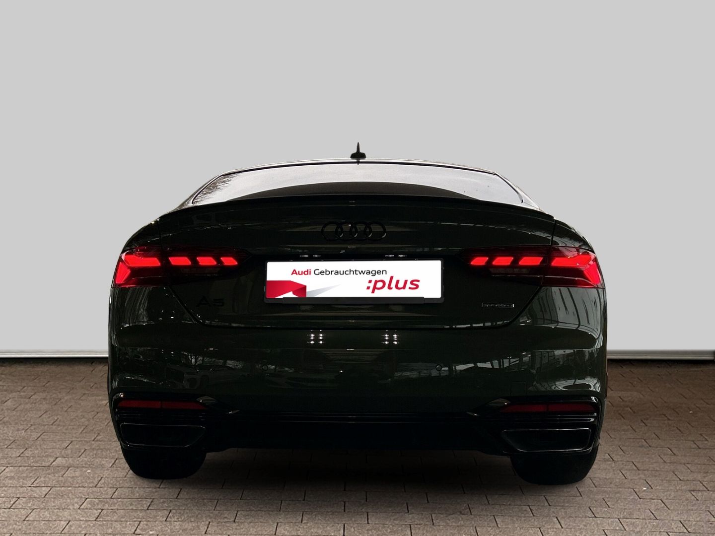 Fahrzeug 9 Fahrzeugabbildung Audi A5 Sportback 40 TFSI tronic quattro S Line Matri