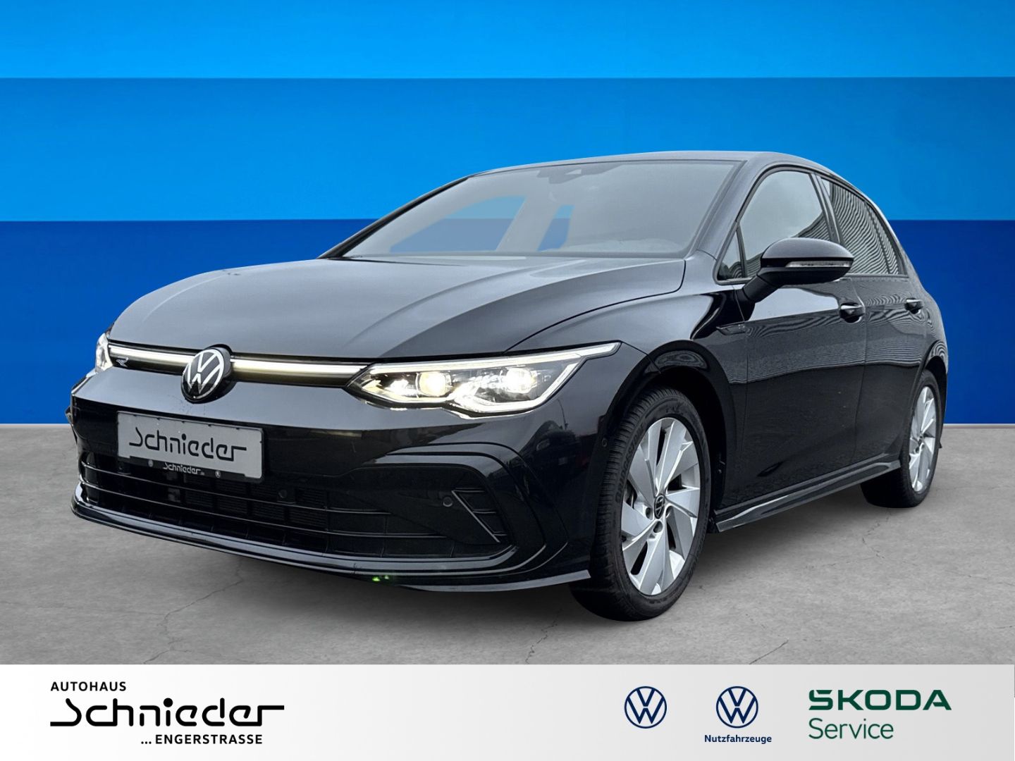 Fahrzeuge 10 Volkswagen Golf 8 1.5 eTSI R-Line Climatronic Navigation