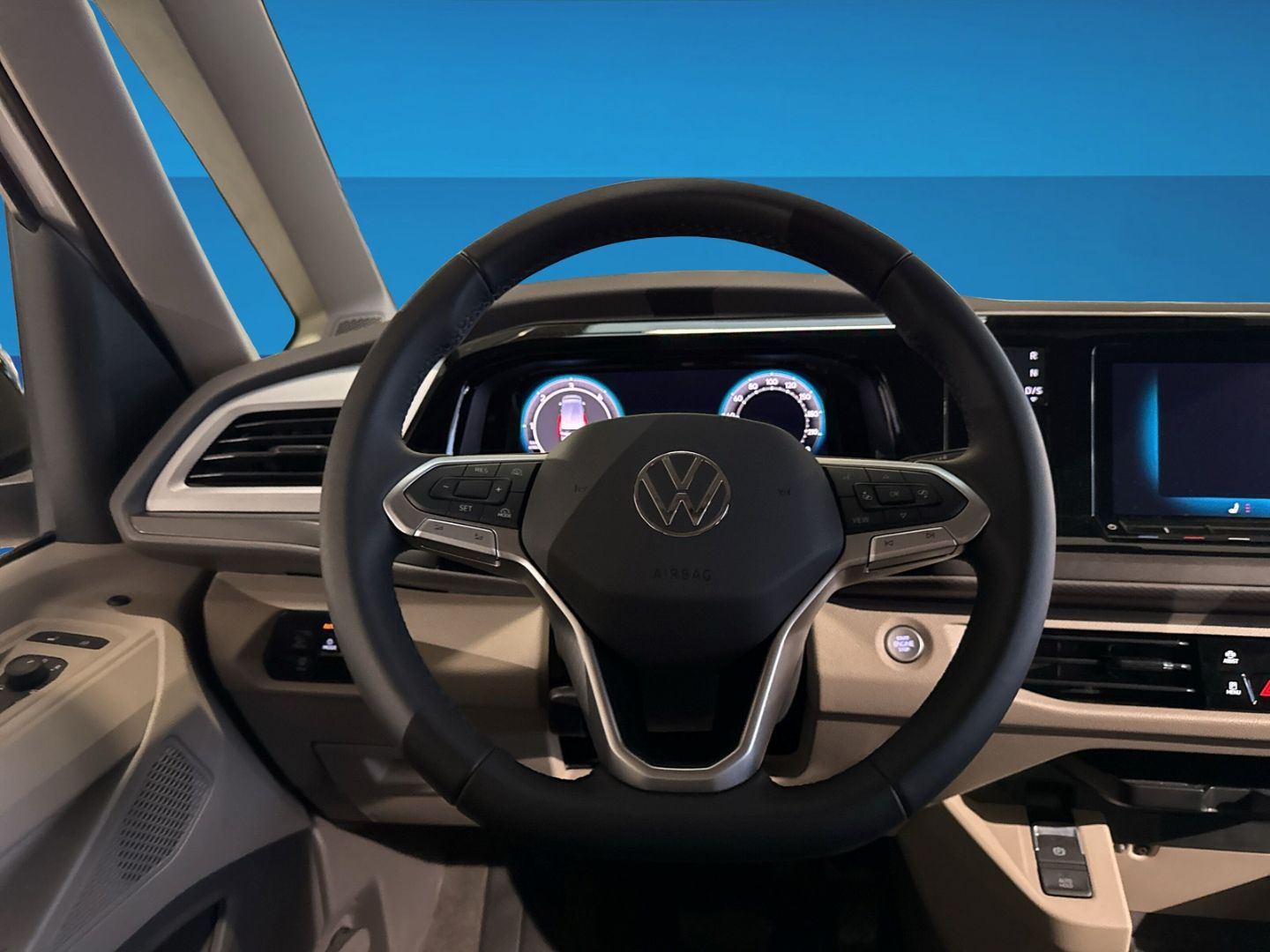 Fahrzeugabbildung Volkswagen T7 California Beach Tour 2,0 TDI 110 kW 7-Gang-D