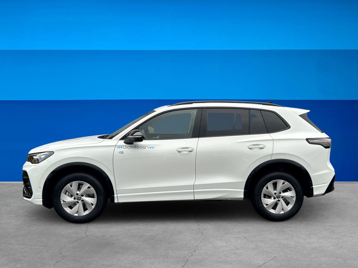 Fahrzeug 3 Fahrzeugabbildung Volkswagen Tiguan 2.0 TDI R-Line 4Motion Black Style Pano