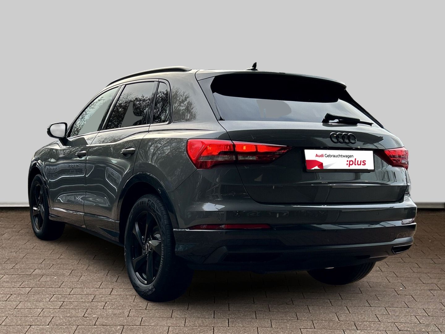 Fahrzeug 5 Fahrzeugabbildung Audi Q3 35 TDI advanced NAVI+LED+CarPlay+VIRTUAL