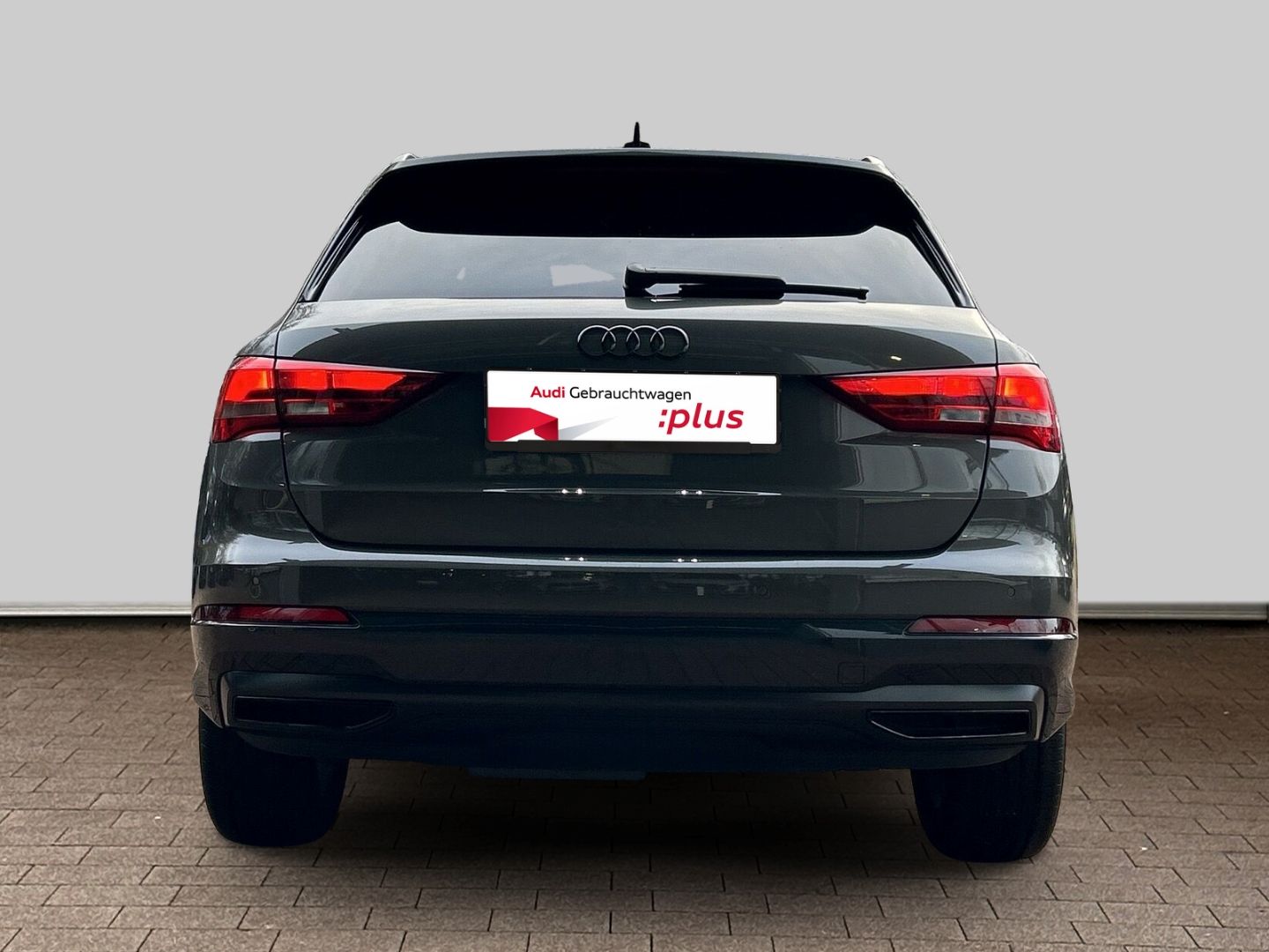 Fahrzeug 7 Fahrzeugabbildung Audi Q3 35 TDI advanced NAVI+LED+CarPlay+VIRTUAL