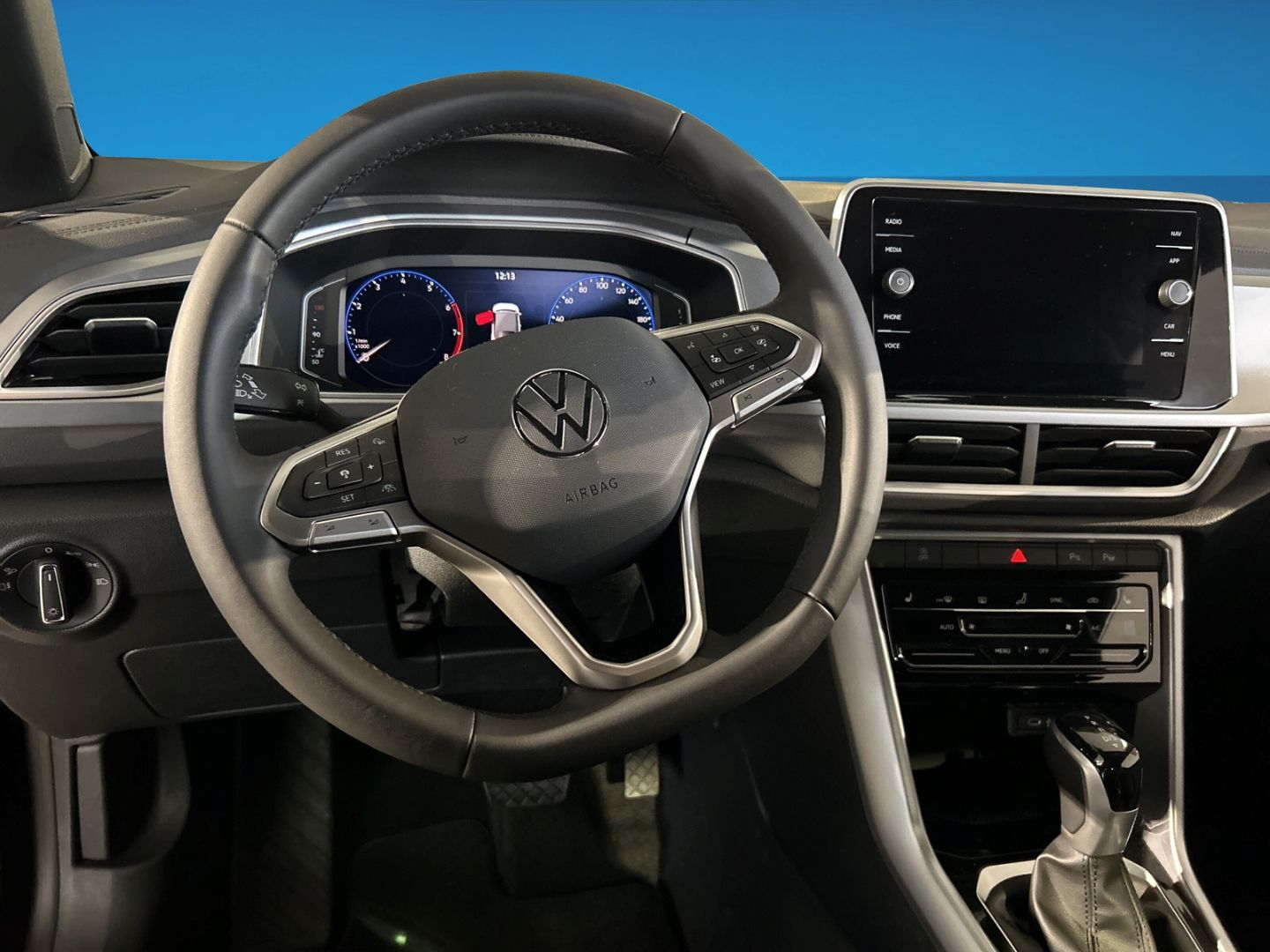 Fahrzeugabbildung Volkswagen T-Roc Cabriolet Style 1.5l TSI AHK IQ.LIGHT IQ.D