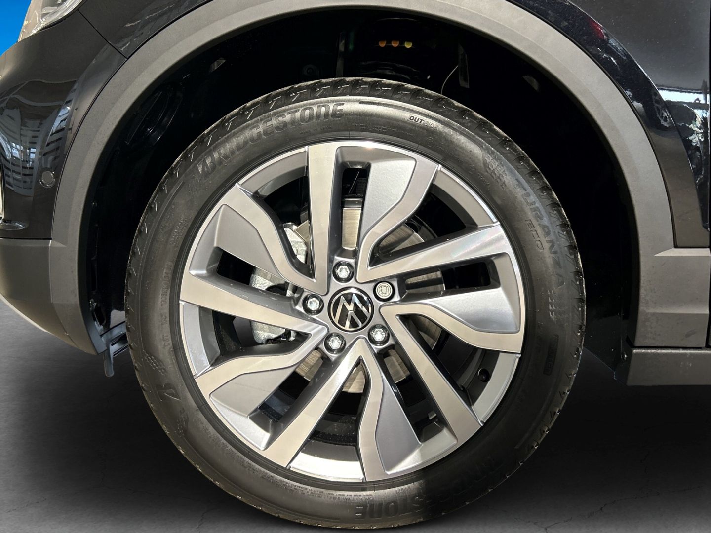 Fahrzeugabbildung Volkswagen T-Roc Cabriolet Style 1.5l TSI AHK IQ.LIGHT IQ.D