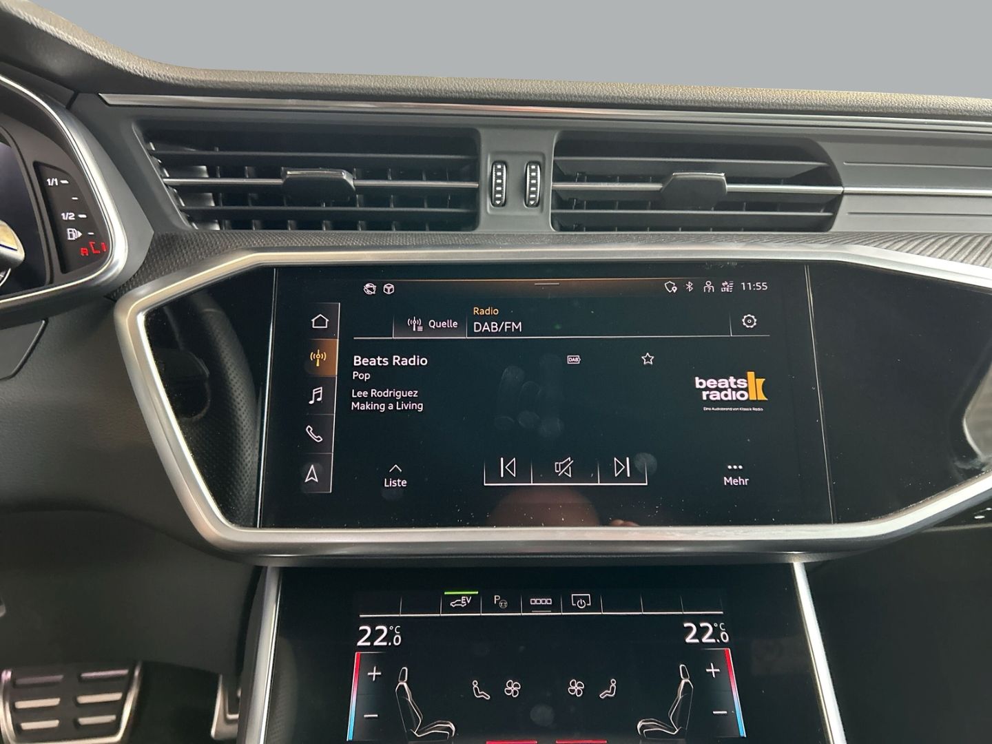 Fahrzeug 15 Fahrzeugabbildung Audi A6 sport Avant 50 TFSI e quattro S Line LED Spor