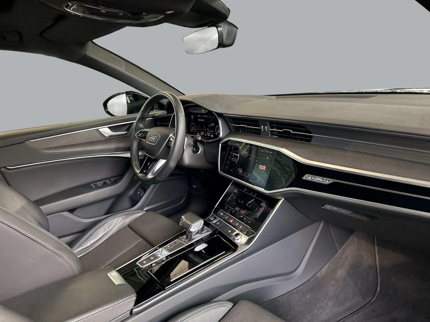 Fahrzeug 16 Fahrzeugabbildung Audi A6 sport Avant 50 TFSI e quattro S Line LED Spor