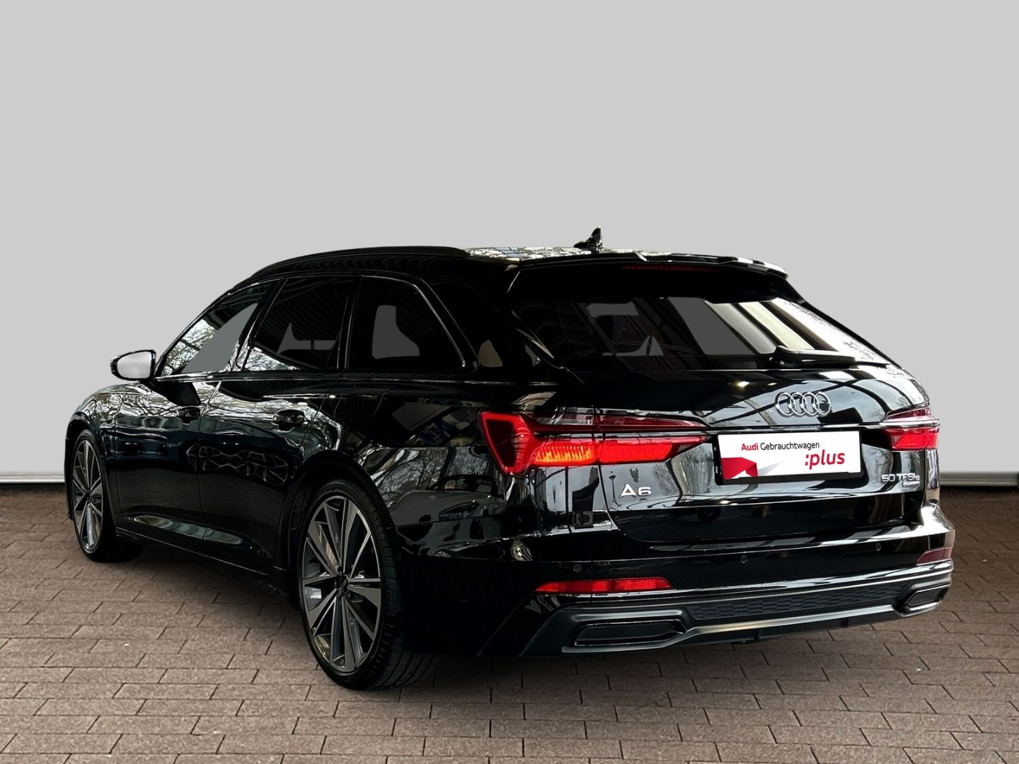 Fahrzeug 5 Fahrzeugabbildung Audi A6 sport Avant 50 TFSI e quattro S Line LED Spor