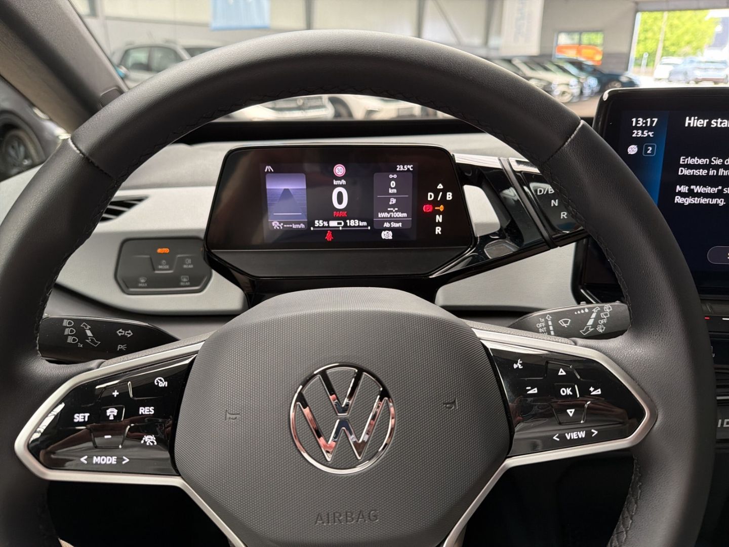 Fahrzeugabbildung Volkswagen ID.3 150 kW Pro Move Rear View LED Navi Klima - mit KI generiert/bearbeitet