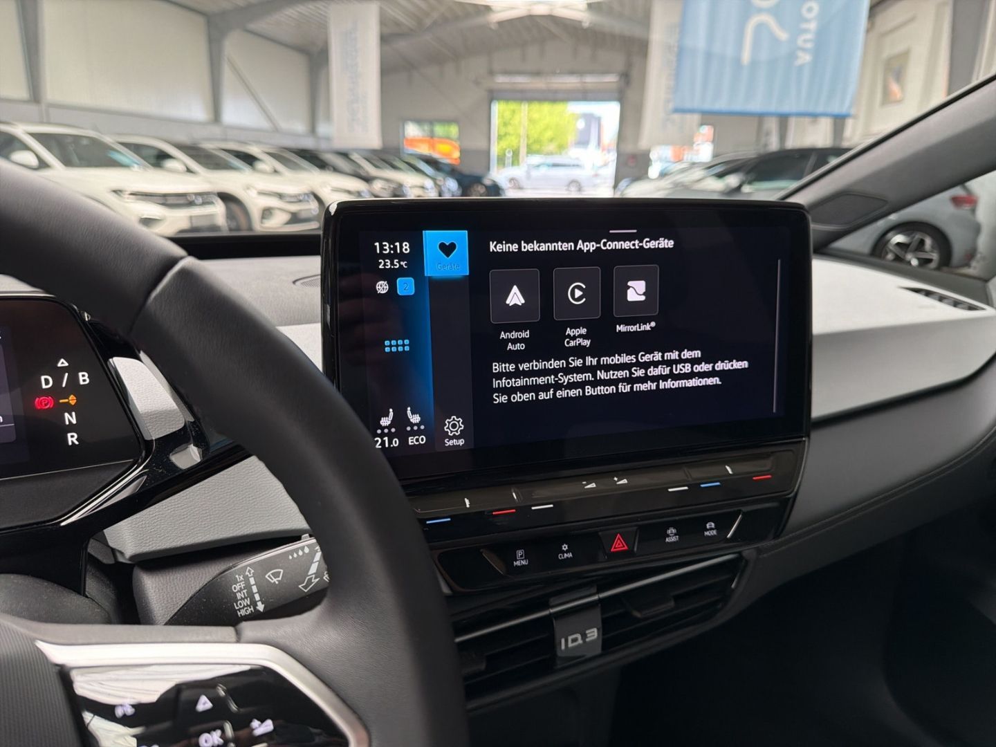 Fahrzeugabbildung Volkswagen ID.3 150 kW Pro Move Rear View LED Navi Klima - mit KI generiert/bearbeitet