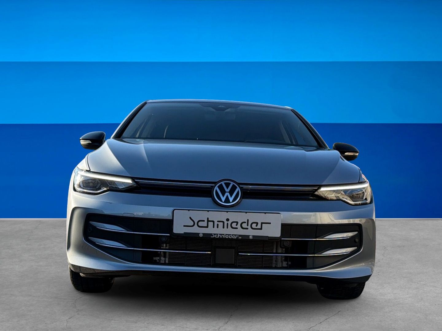 Fahrzeug 6 Fahrzeugabbildung Volkswagen Golf 8 GOAL 1.5 TSI Rear View IDA Navi