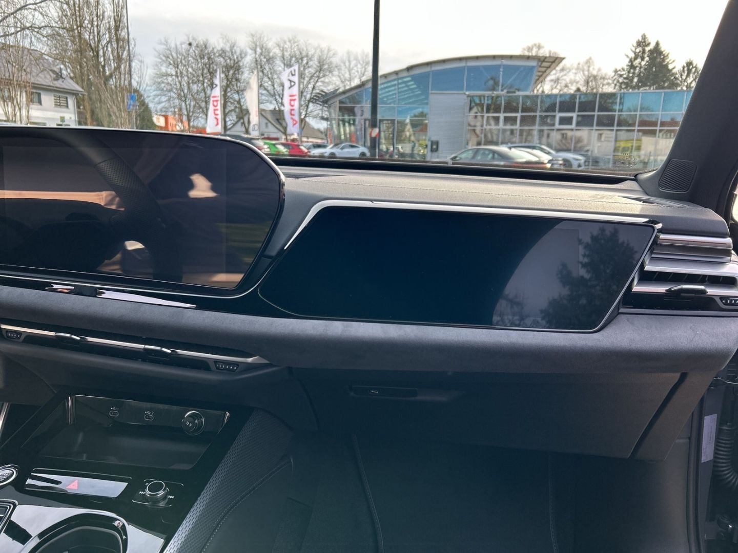 Fahrzeug 19 Fahrzeugabbildung Audi A5 AVANT EDITION ONE 150KW QUATTRO,LED,AHK,MEMOR