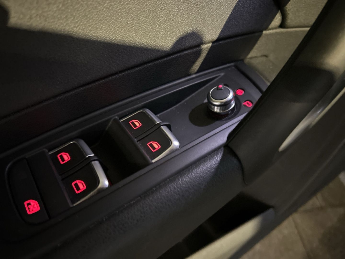 Fahrzeugabbildung Audi A1 1.0 TFSI Sportback sport ultra PANO+PDC+KLIMA