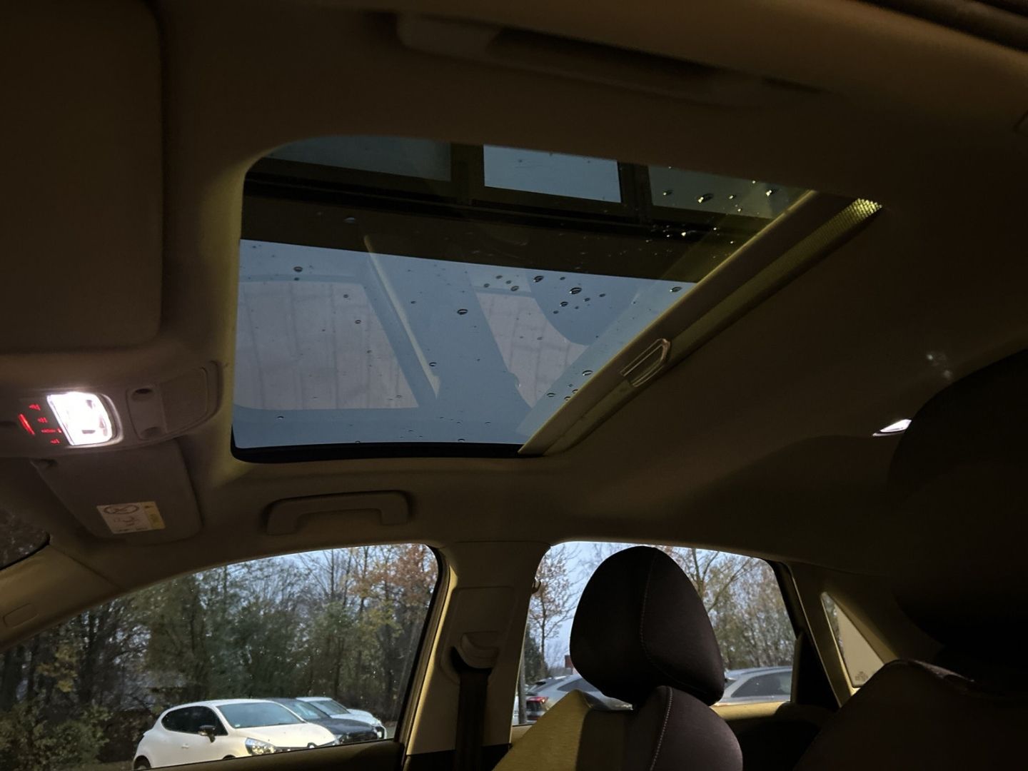 Fahrzeugabbildung Audi A1 1.0 TFSI Sportback sport ultra PANO+PDC+KLIMA