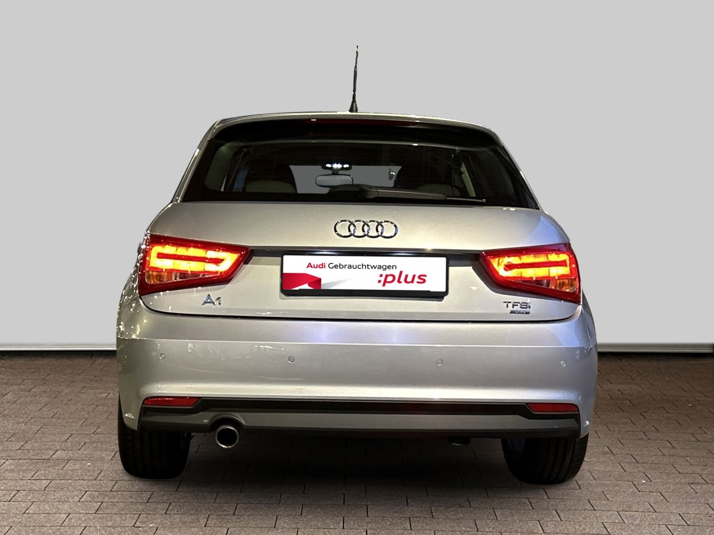 Fahrzeugabbildung Audi A1 1.0 TFSI Sportback sport ultra PANO+PDC+KLIMA