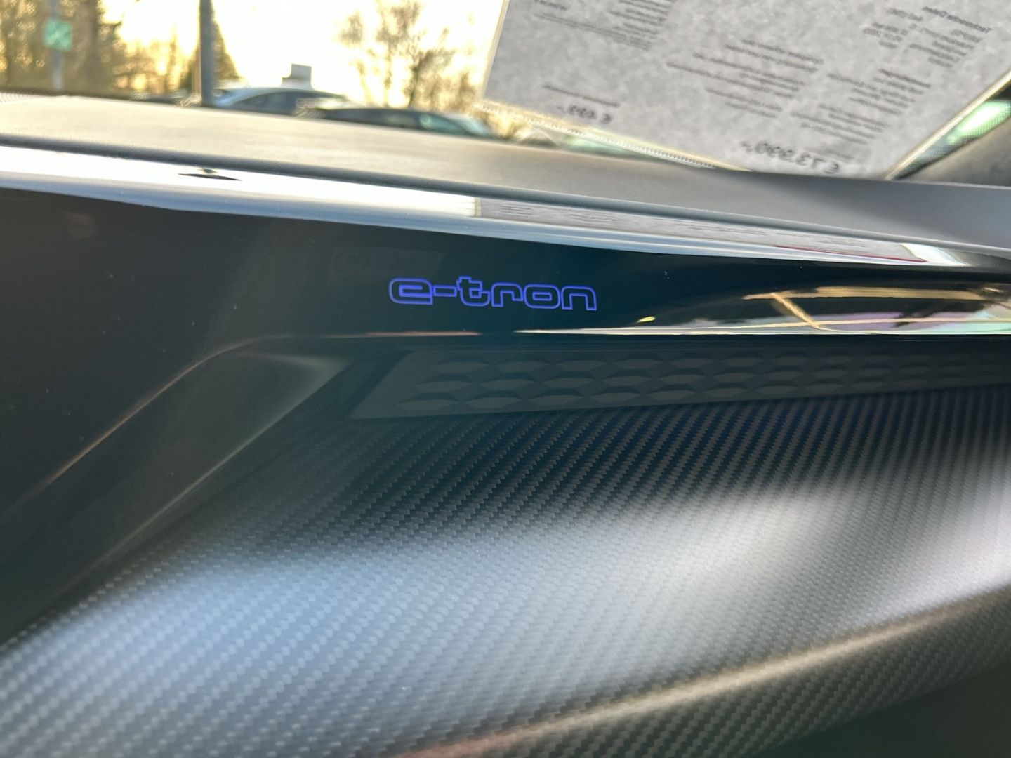 Fahrzeugabbildung Audi RS e-tron GT Quattro HUD Luftfederung AD Niveau