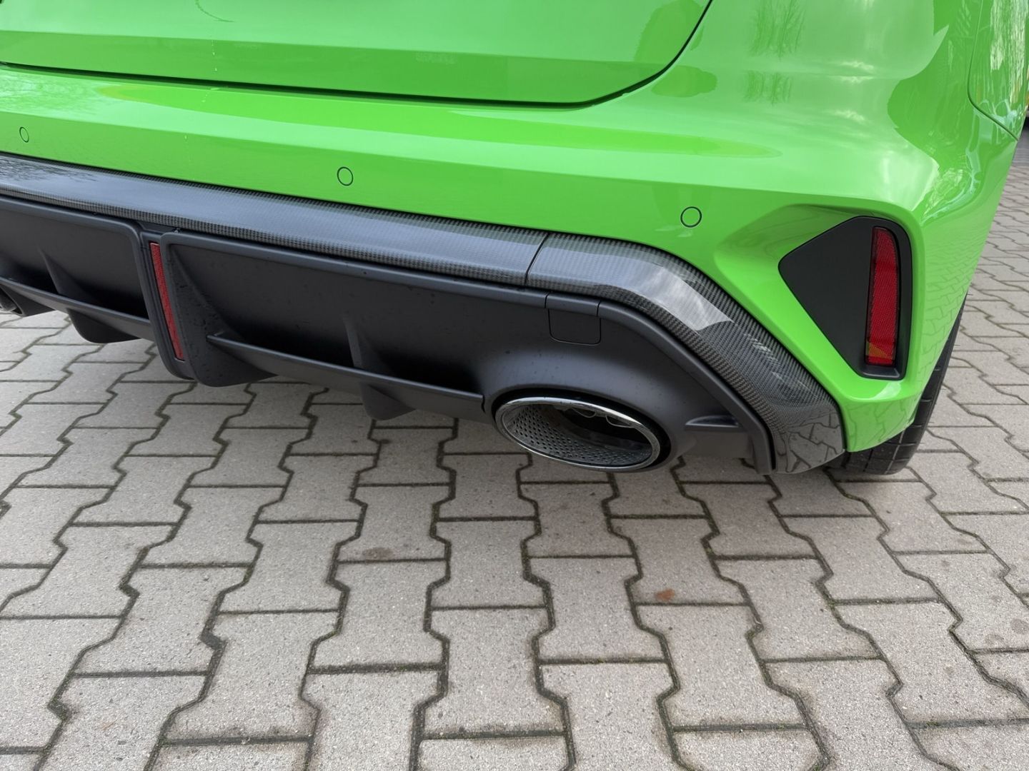 Fahrzeug 21 Fahrzeugabbildung Audi RS3 SPORTBACK 2.5 TFSI MATRIX-LED+PANO+HUD+VIRTU