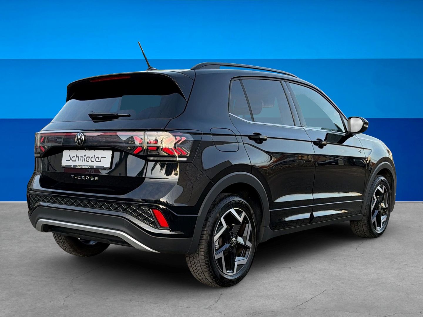 Fahrzeug 7 Fahrzeugabbildung Volkswagen T-Cross 1.5 TSI R-Line Rear View AHK Clima