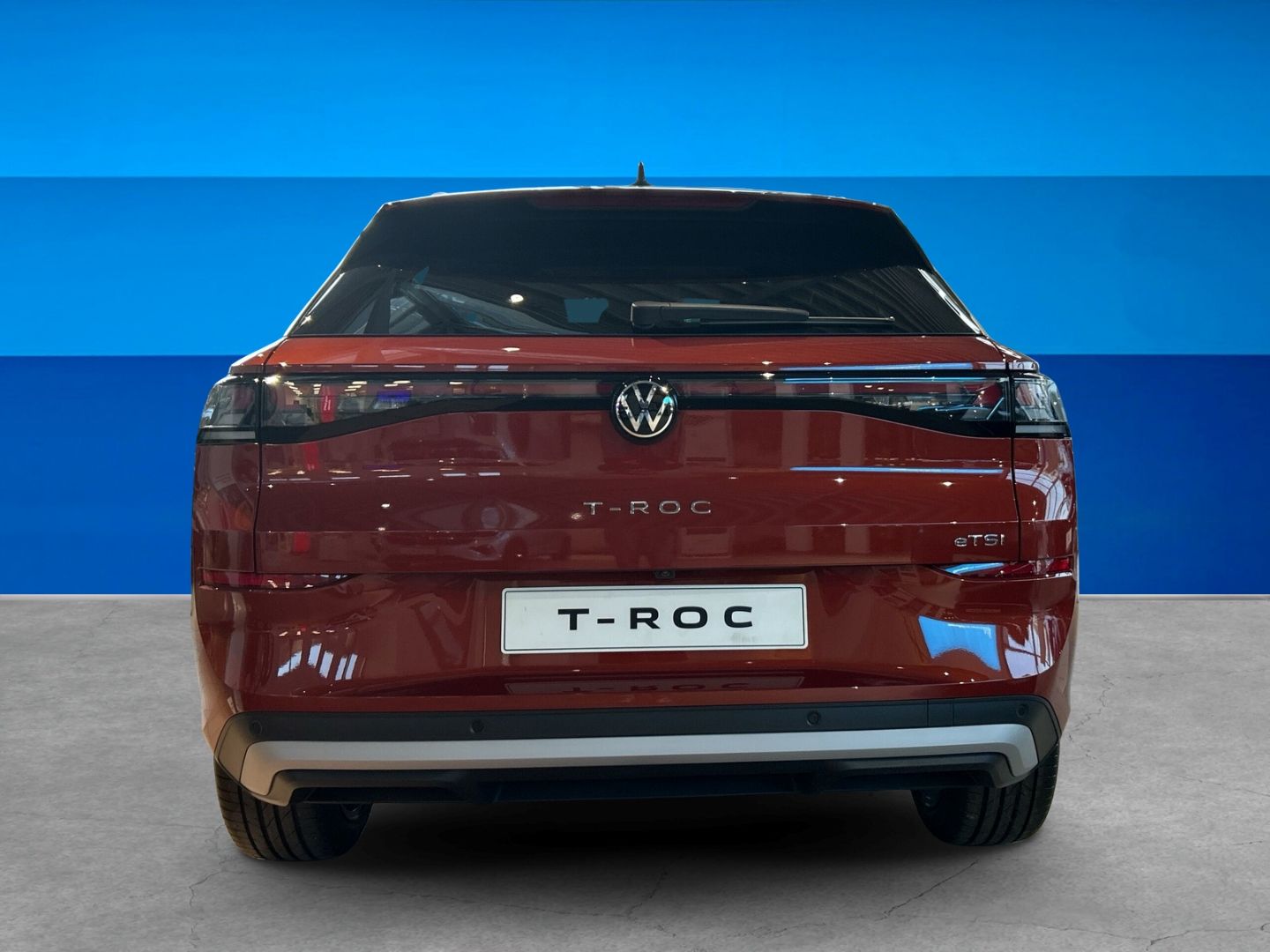 Fahrzeug 7 Fahrzeugabbildung Volkswagen T-Roc Style 1.5l eTSI IQ.LIGHT AHK EASY OPEN