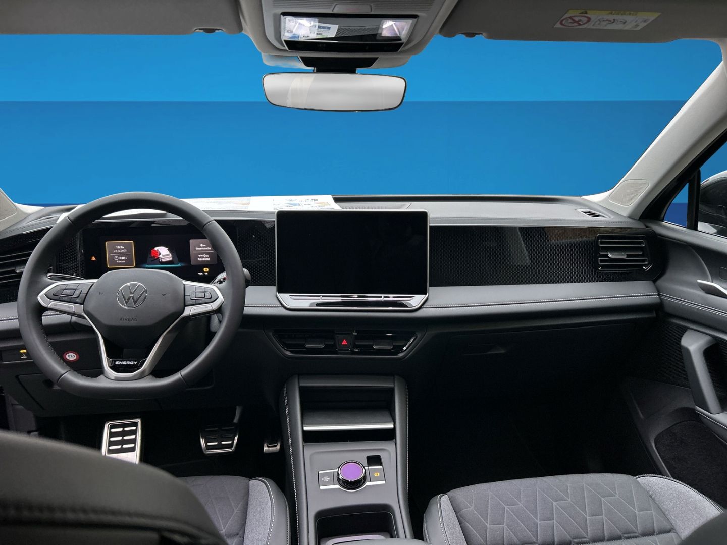 Fahrzeugabbildung Volkswagen Tiguan ENERGY 2,0l TDI LED AREA VIEW EASY OPEN