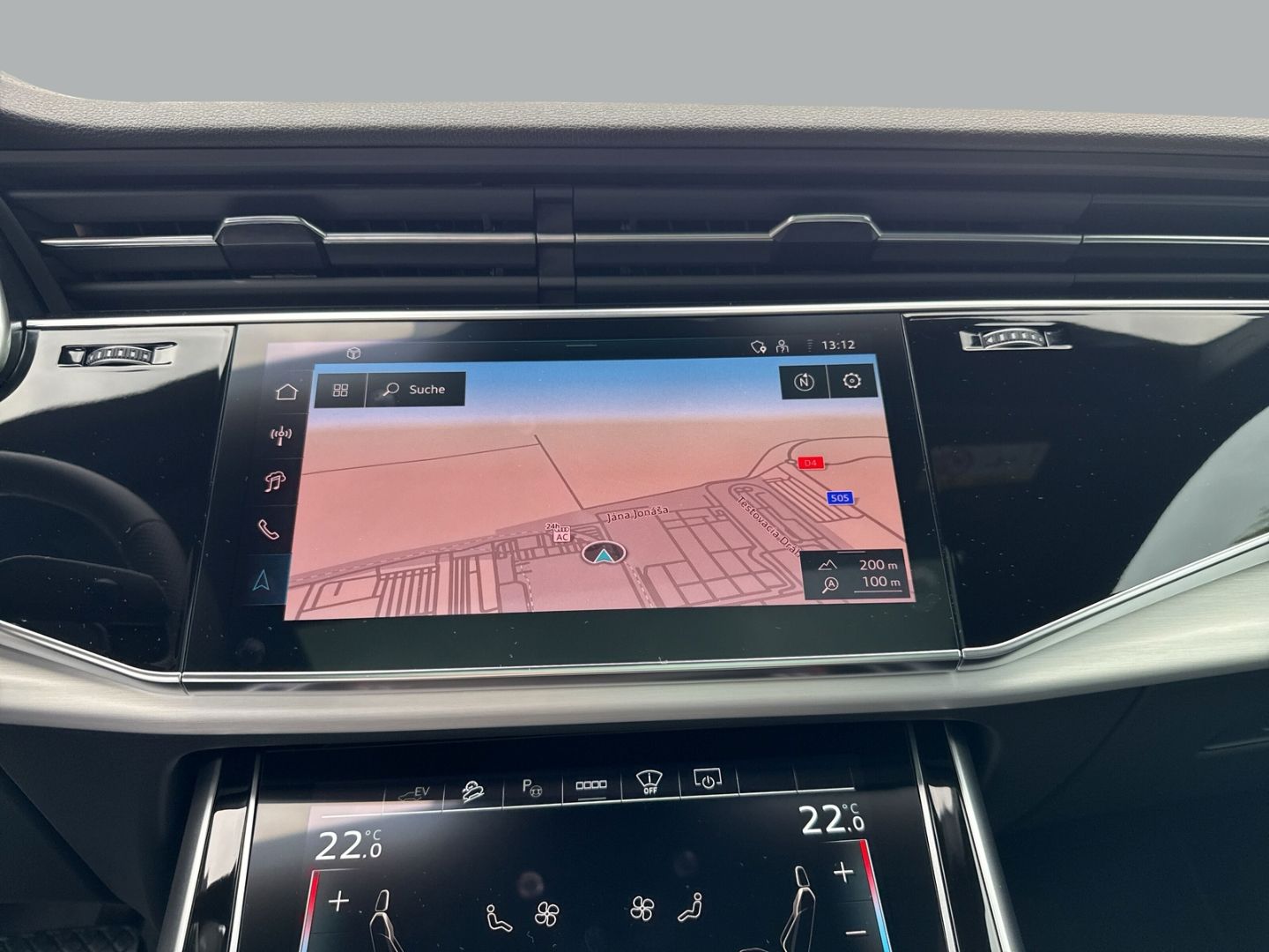 Fahrzeug 17 Fahrzeugabbildung Audi Q7 55 TFSI e quattro S-line+AHK+HUD+PANO+B&O+KAM