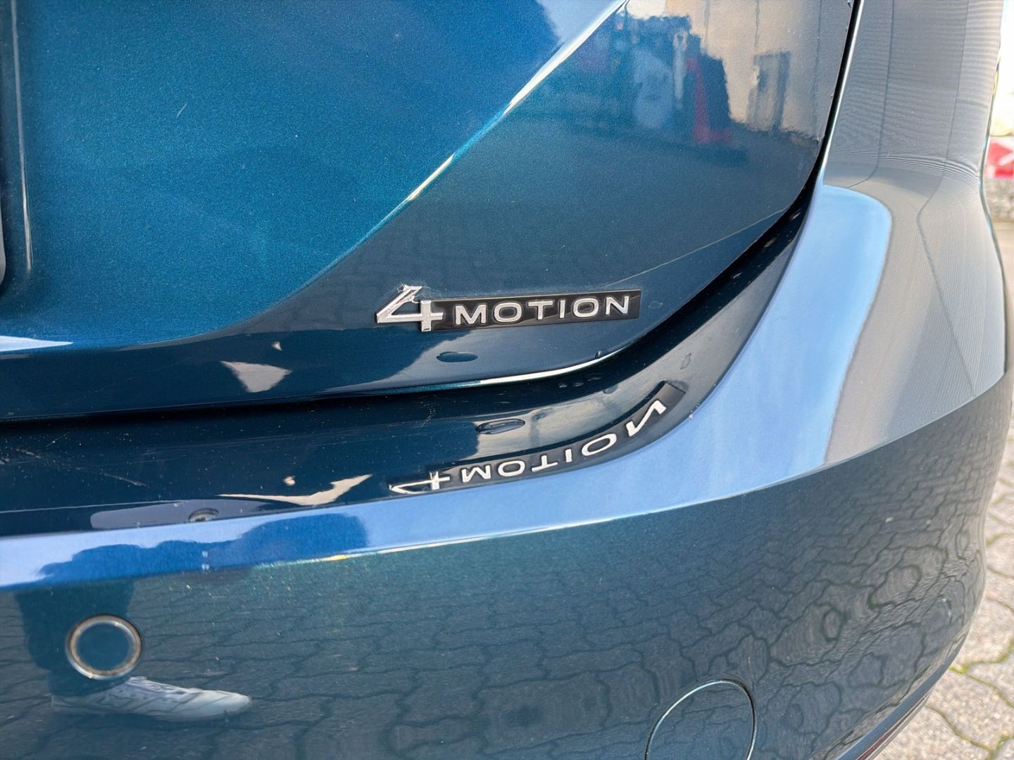 Fahrzeugabbildung Volkswagen Passat 2.0 TDI Business 4Motion AHK