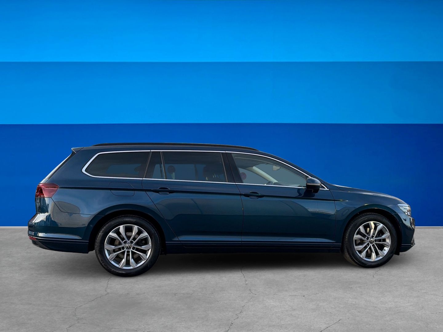 Fahrzeugabbildung Volkswagen Passat 2.0 TDI Business 4Motion AHK