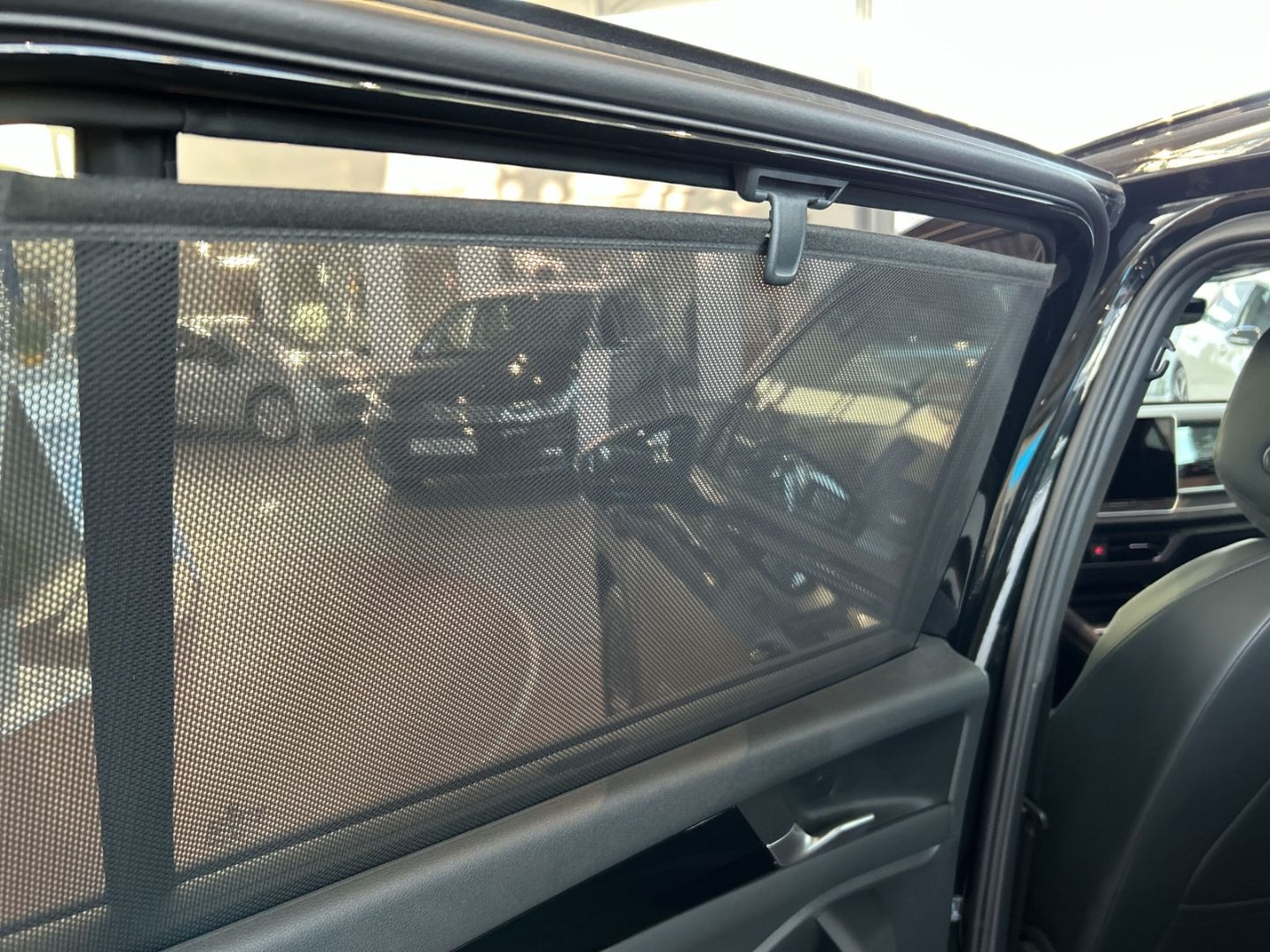 Fahrzeugabbildung Volkswagen Tayron Elegance 2,0l TDI AHK PANO LED+ EASY OPEN