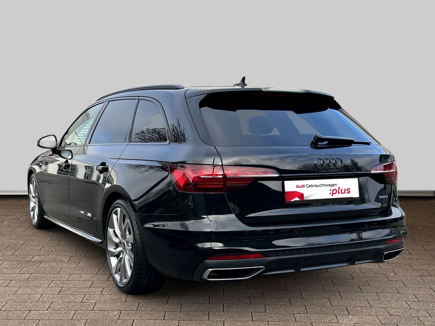 Fahrzeugabbildung Audi A4 Avant 40 TFSI S-tronic S-Line+Competition+LED