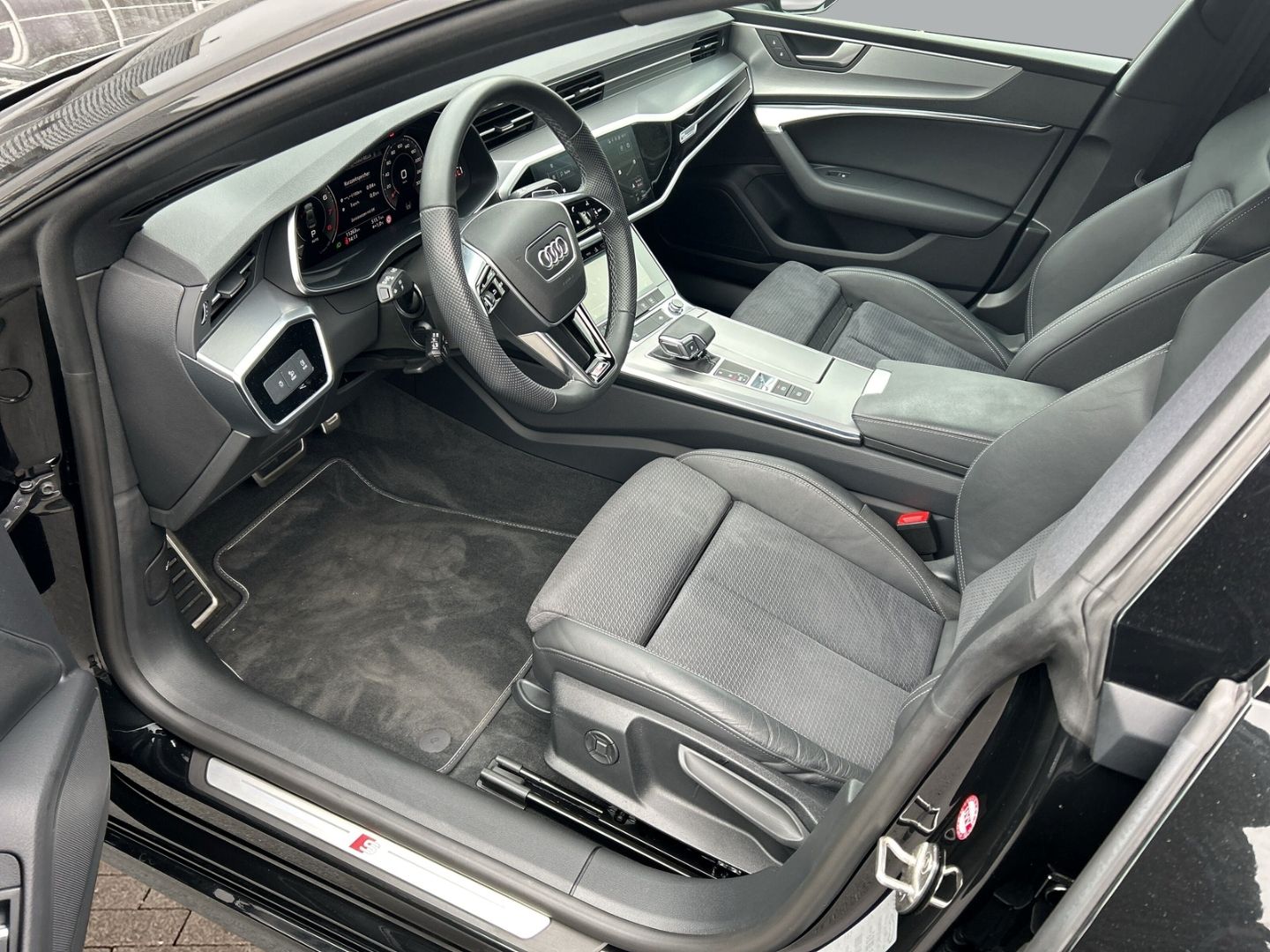 Fahrzeugabbildung Audi A7 Sportback 45 TFSI S-Line+LED+KAMERA+ACC+NAVI