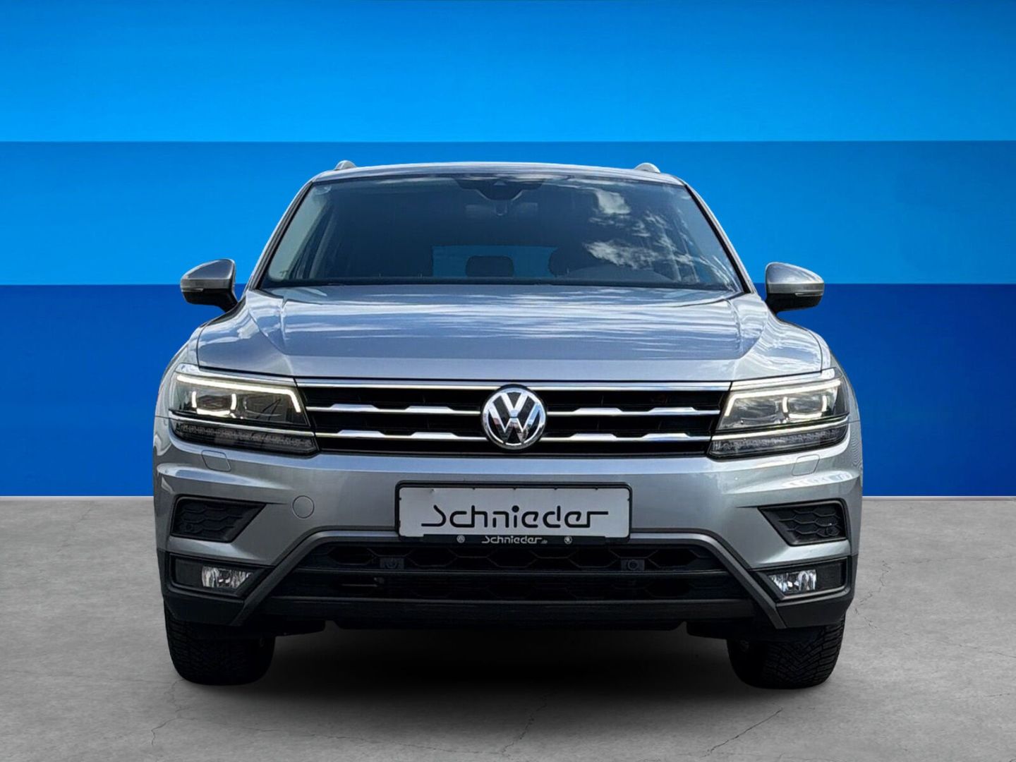 Fahrzeug 8 Fahrzeugabbildung Volkswagen Tiguan Allspace 2.0 TDI Highline R-Line 4Motion - mit KI generiert/bearbeitet