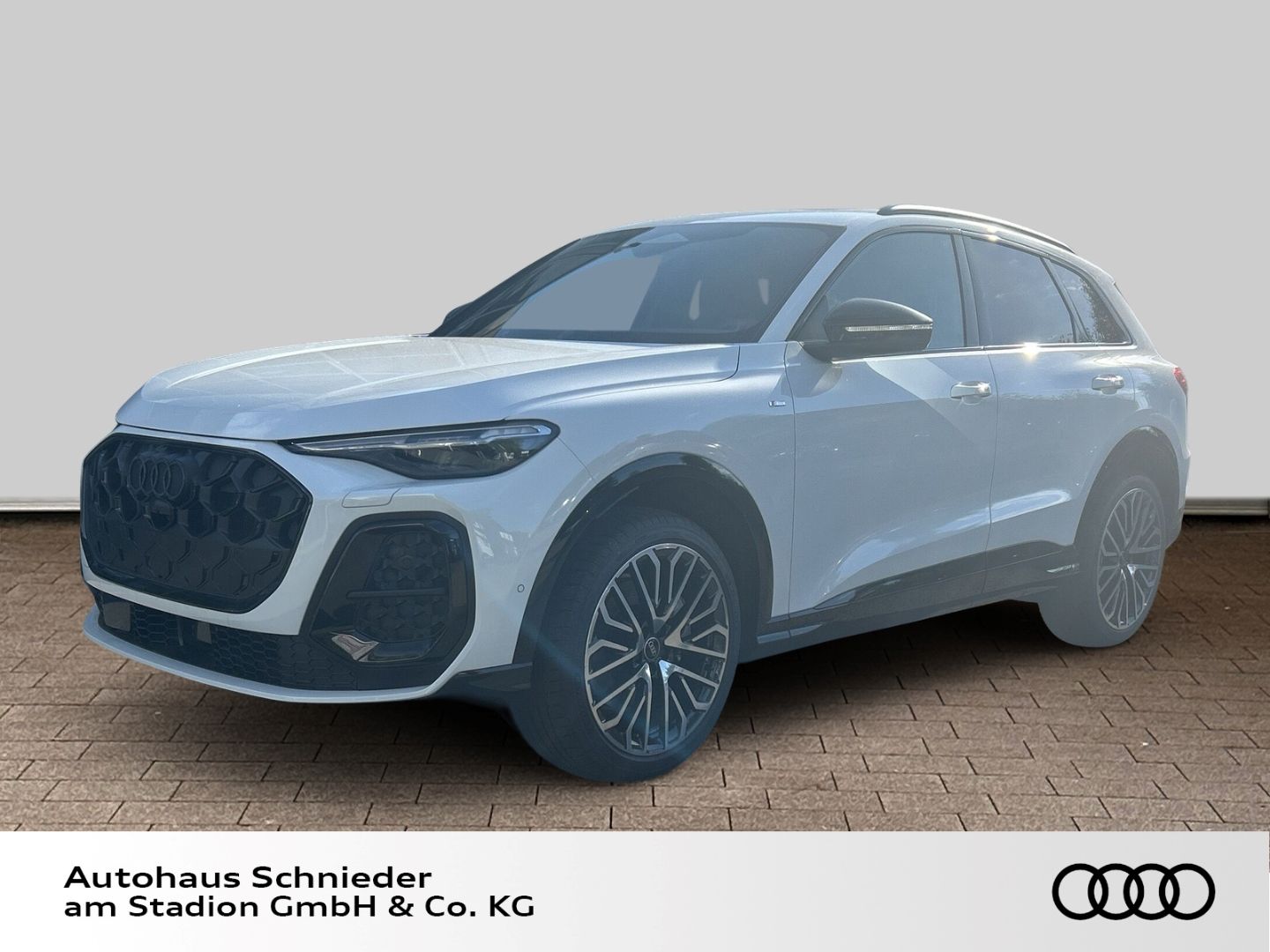 Fahrzeugabbildung Audi Q5 SUV edition one TDI quattro 150 kW S tronic