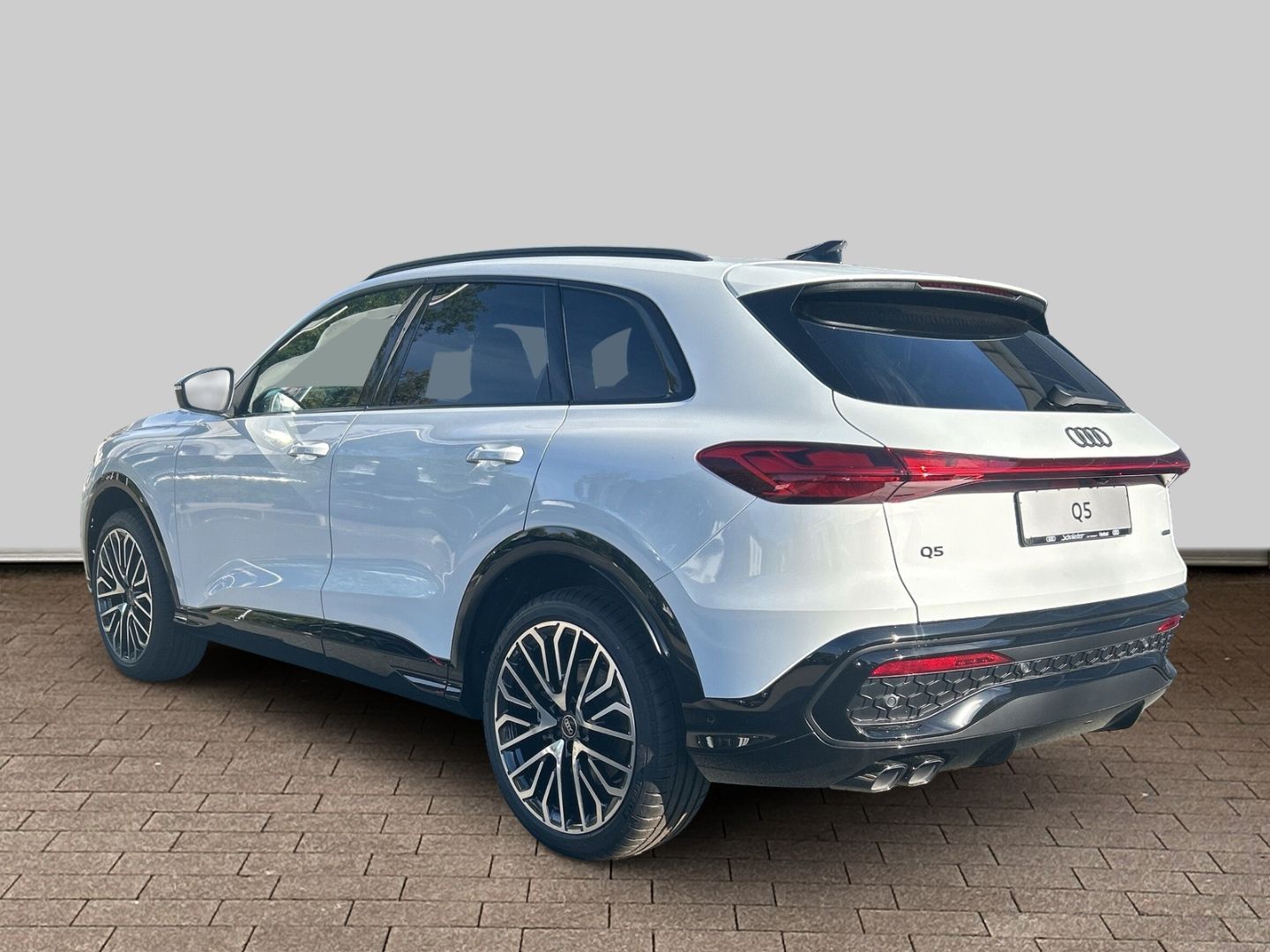 Fahrzeugabbildung Audi Q5 SUV edition one TDI quattro 150 kW S tronic