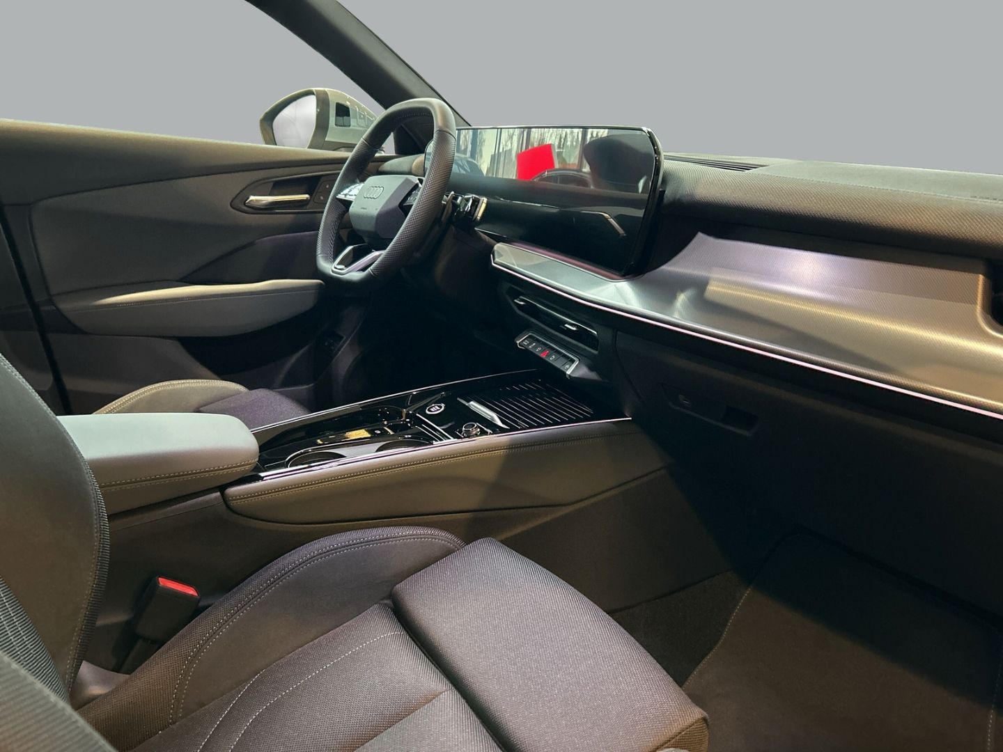 Fahrzeugabbildung Audi Q3 Sportback e-hybrid 200 kW S-LINE+NAVI+LED+CAR