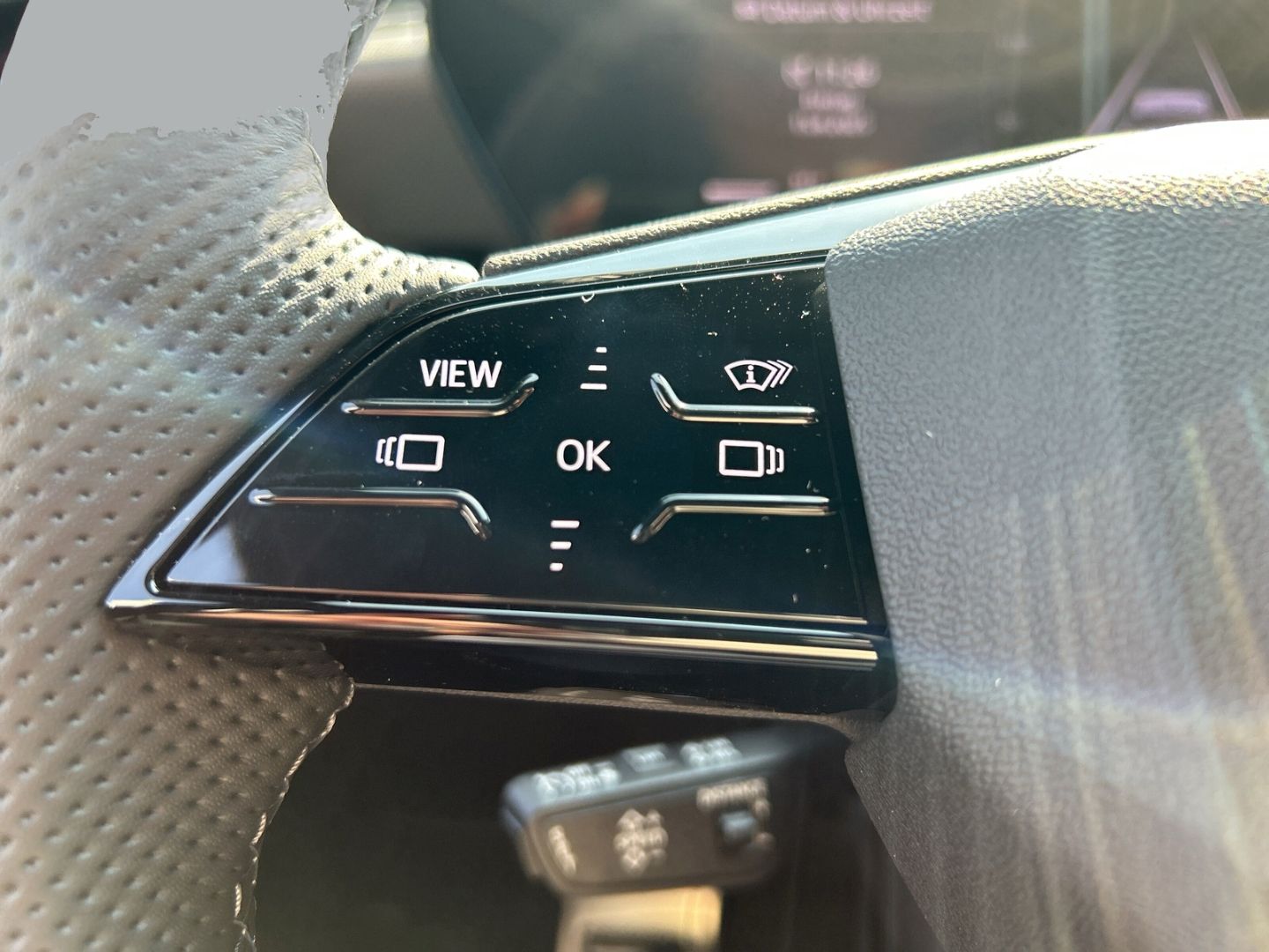 Fahrzeugabbildung Audi A6 e-tron Avant performance 270 kW HUD+Luftfeder