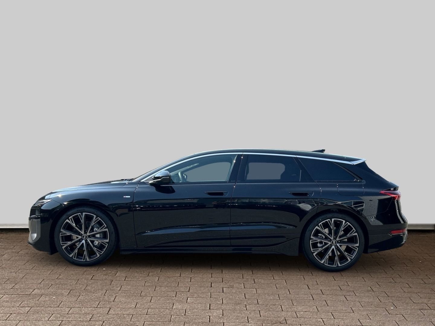 Fahrzeugabbildung Audi A6 e-tron Avant performance 270 kW HUD+Luftfeder