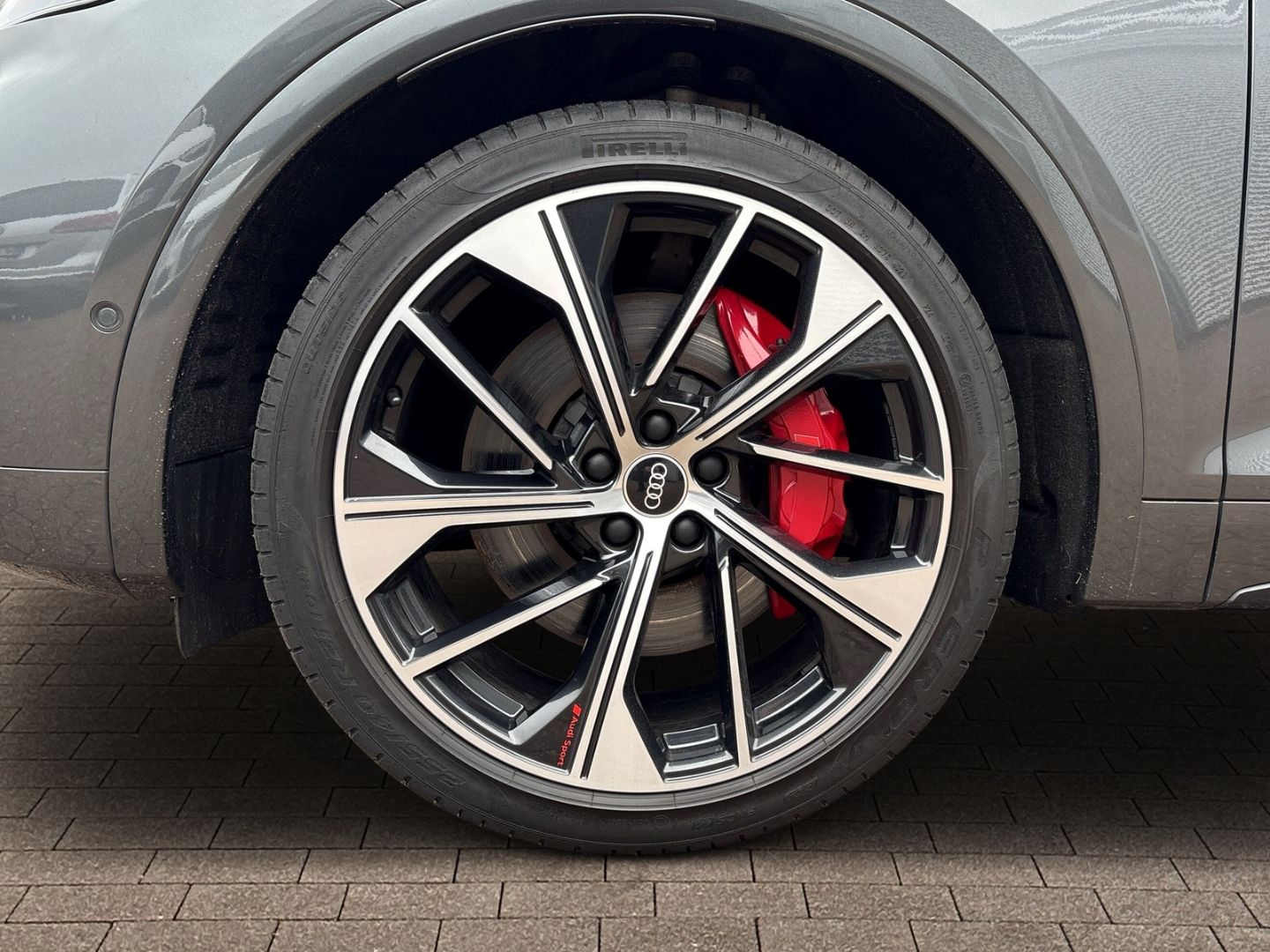 Fahrzeug 16 Fahrzeugabbildung Audi SQ5 Sportback 3.0 TDI quattro MATRIX NAVI 4x SHZ