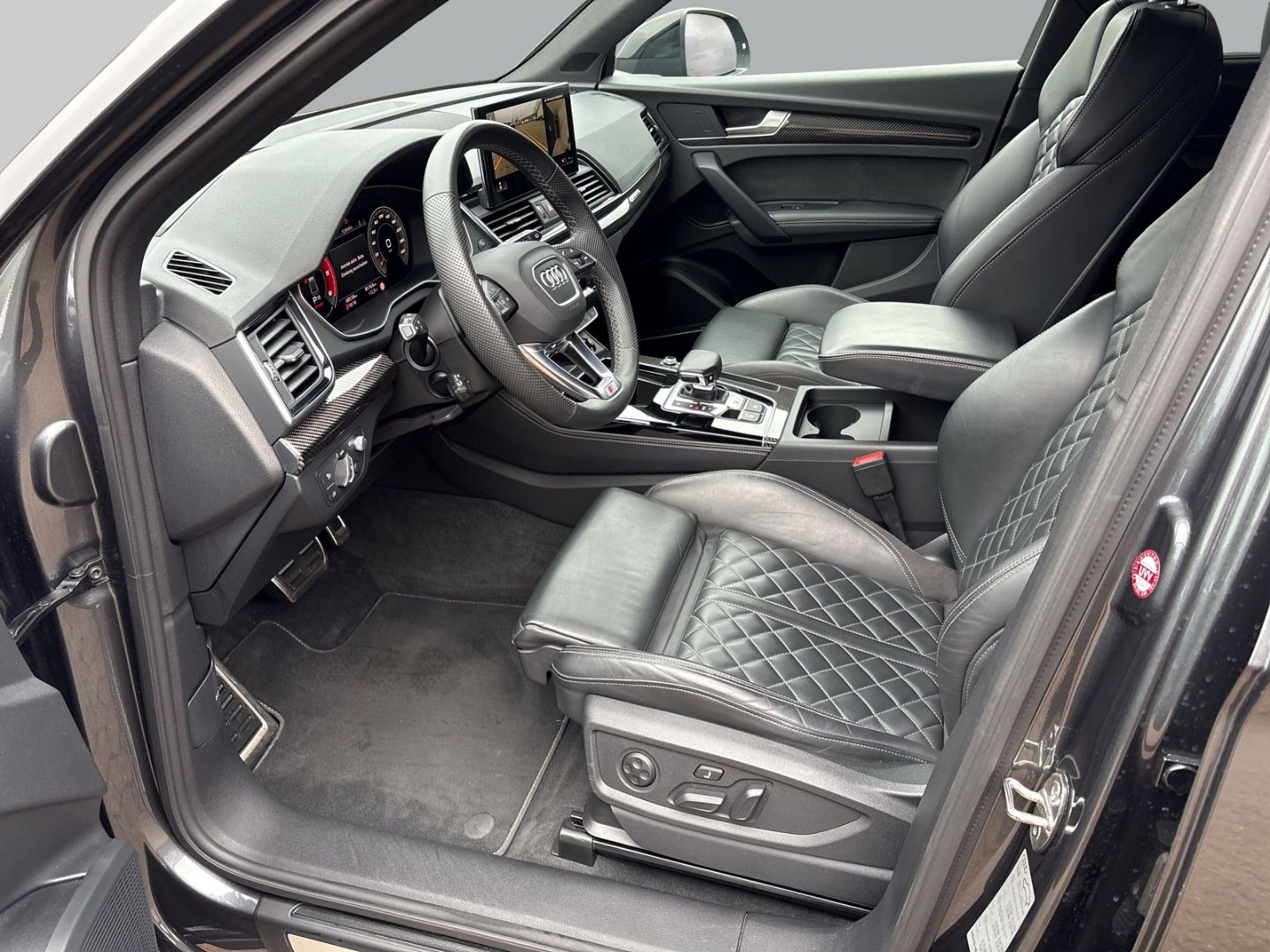 Fahrzeug 8 Fahrzeugabbildung Audi SQ5 Sportback 3.0 TDI quattro MATRIX NAVI 4x SHZ