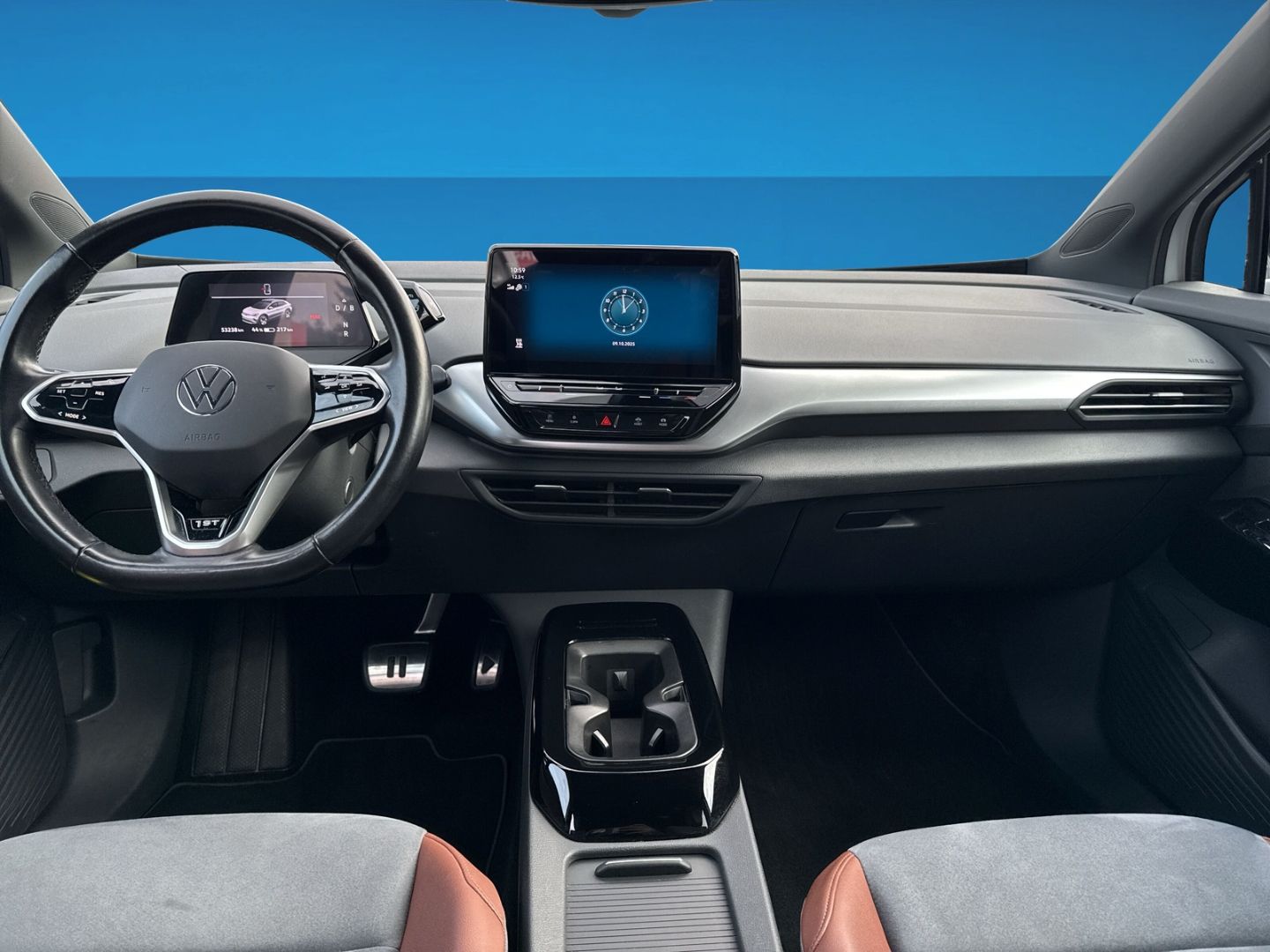 Fahrzeugabbildung Volkswagen ID.4 1st Pro Performance 150 kW Rear View LED