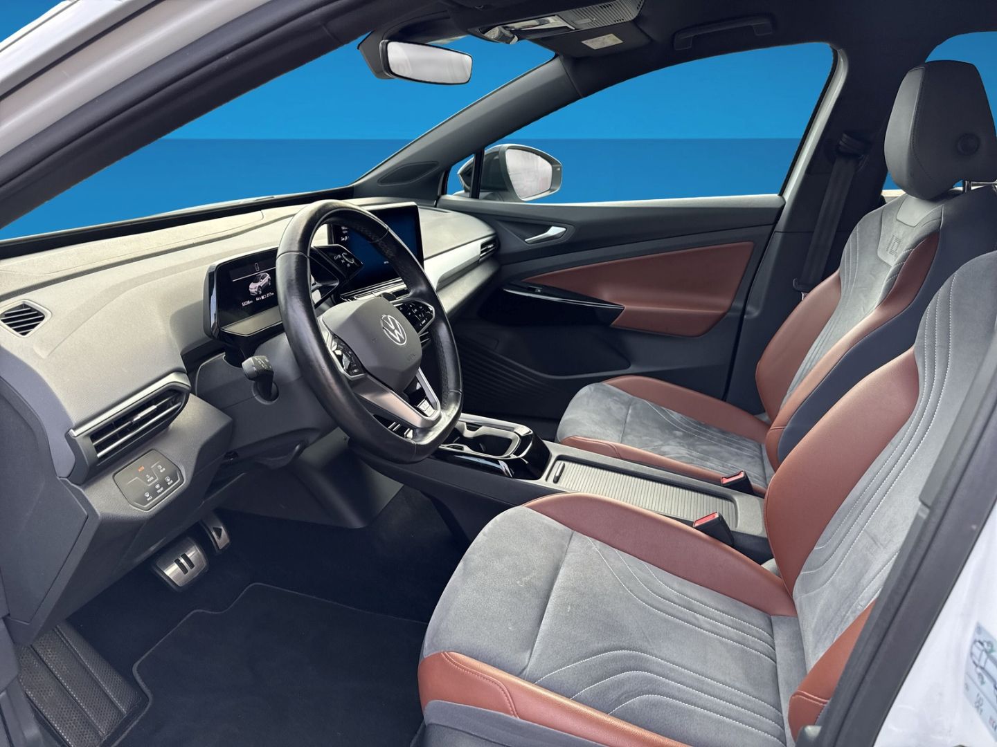 Fahrzeugabbildung Volkswagen ID.4 1st Pro Performance 150 kW Rear View LED