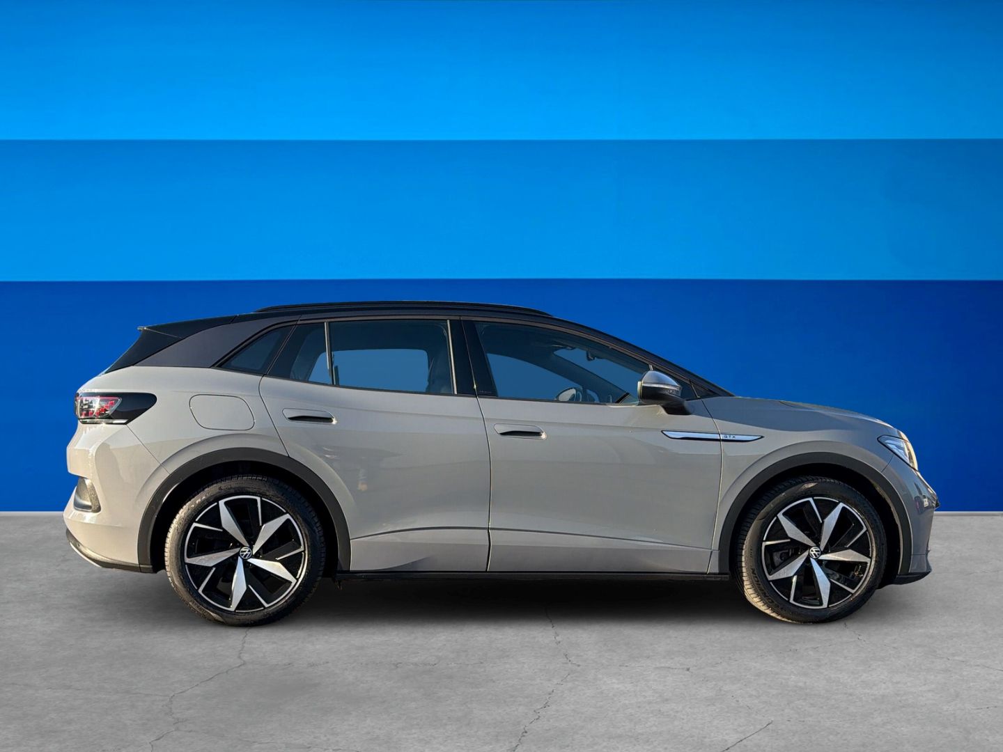 Fahrzeugabbildung Volkswagen ID.4 GTX 4Motion AHK 220 KW