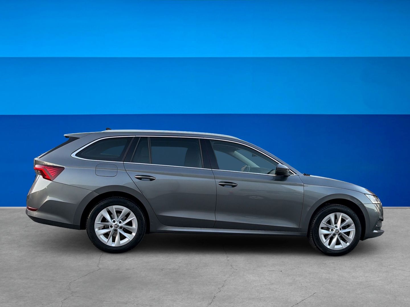 Fahrzeugabbildung SKODA Octavia Combi 2.0 TDI DPF Style 4x4 AHK Clima